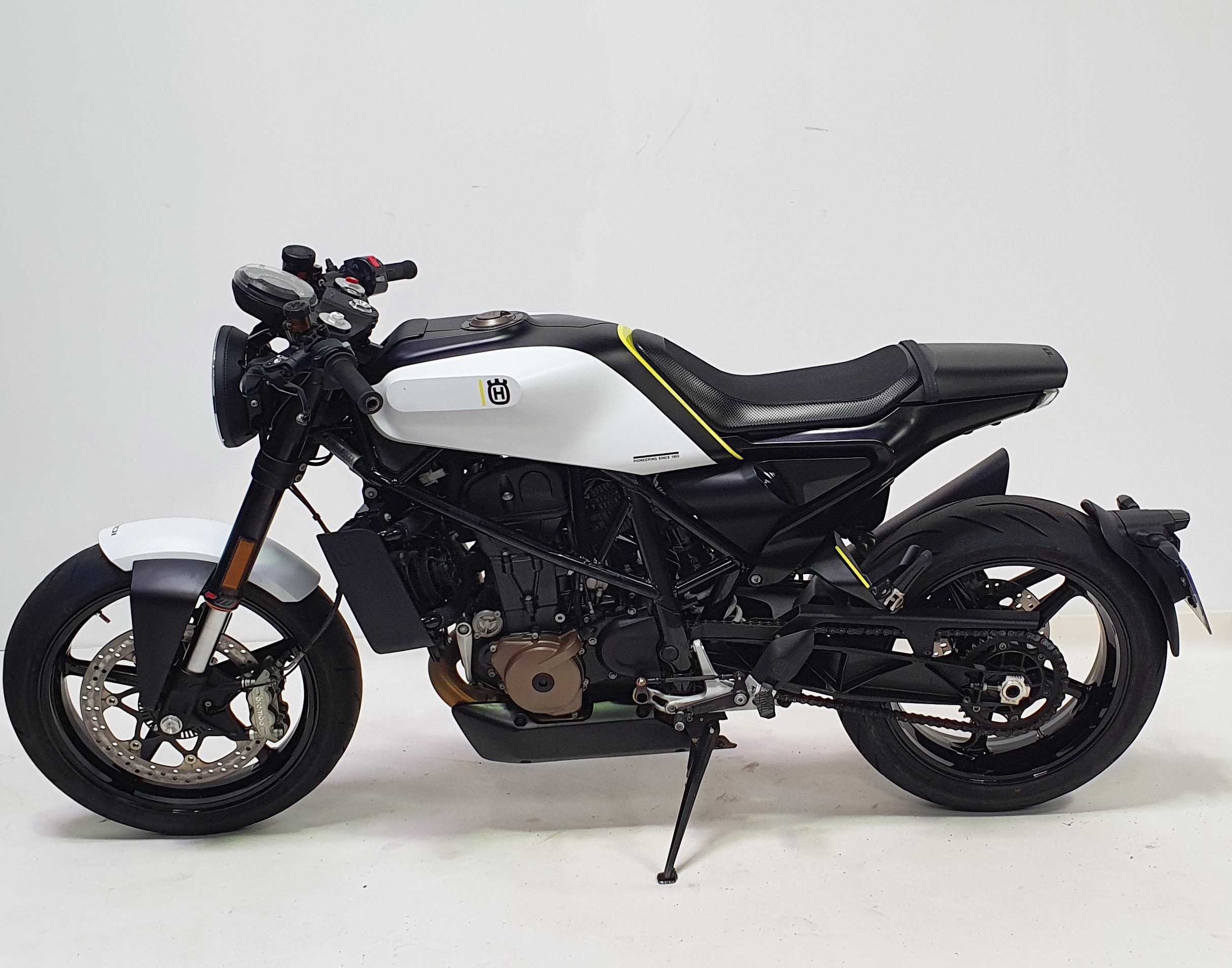 Husqvarna 701 Vitpilen 2018 HD vue gauche