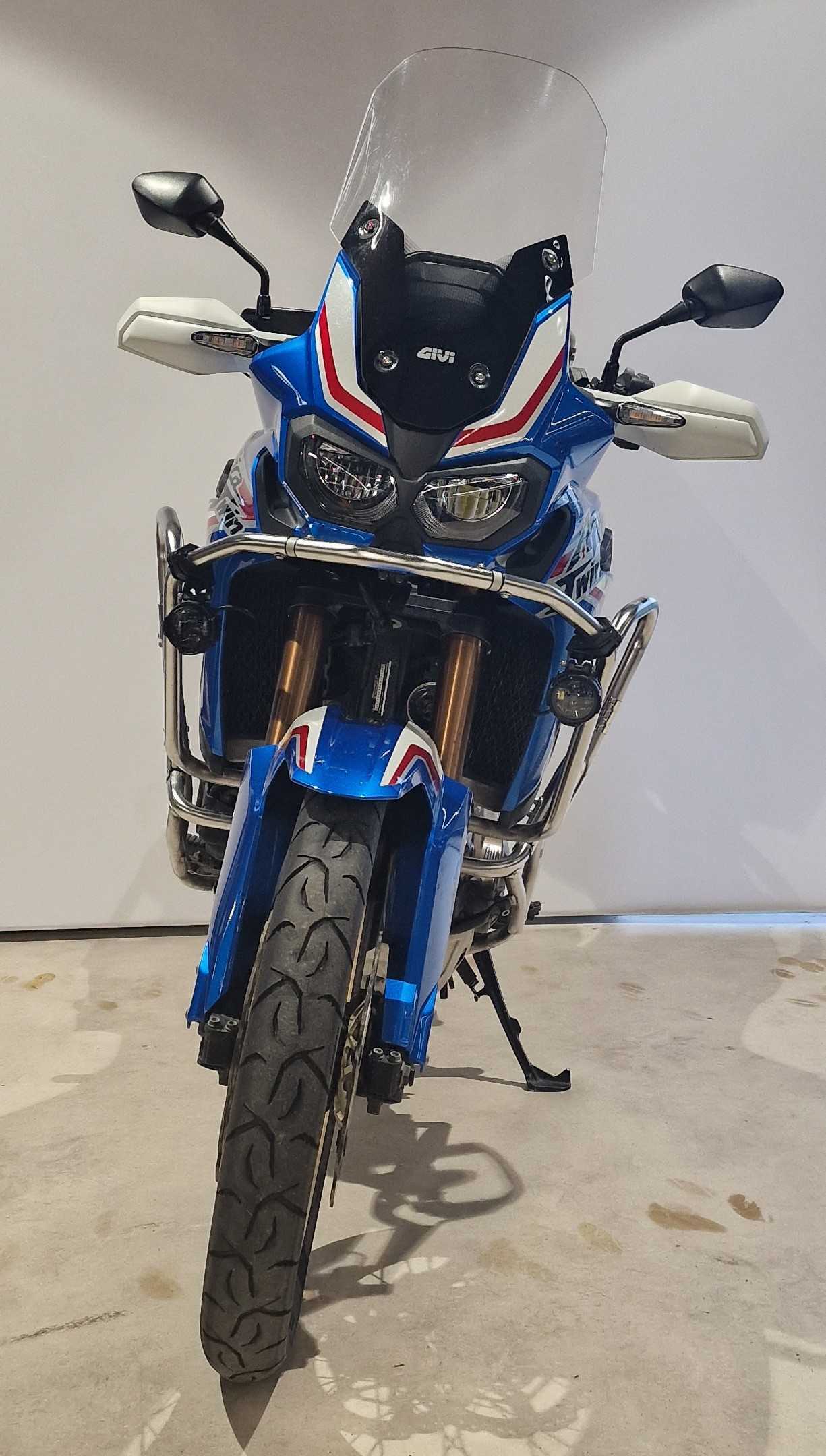 Honda CRF 1000 L Africa Twin 2019 HD vue avant