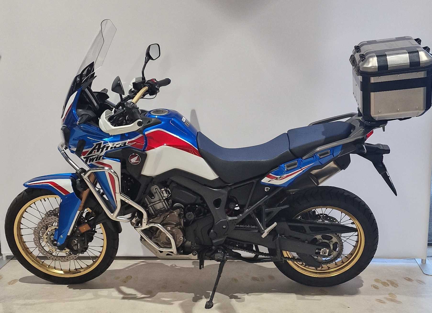 Honda CRF 1000 L Africa Twin 2019 HD vue gauche