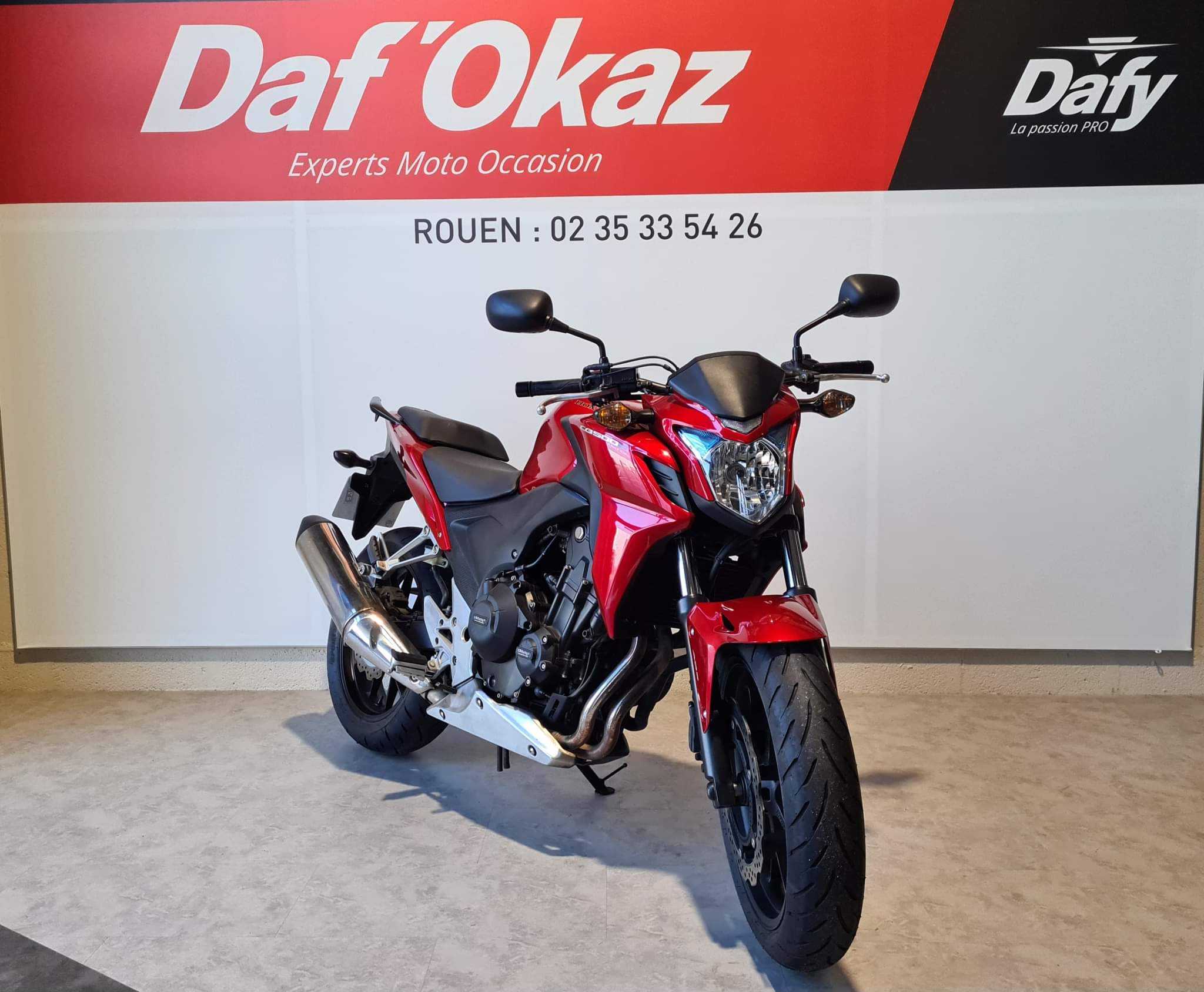 Honda CB  500 F 2013 HD vue 3/4 droite