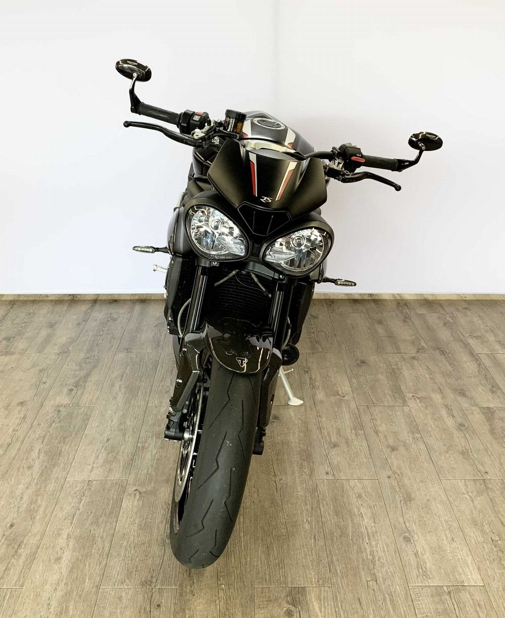 Triumph 1050 Speed Triple RS 2018 vue avant