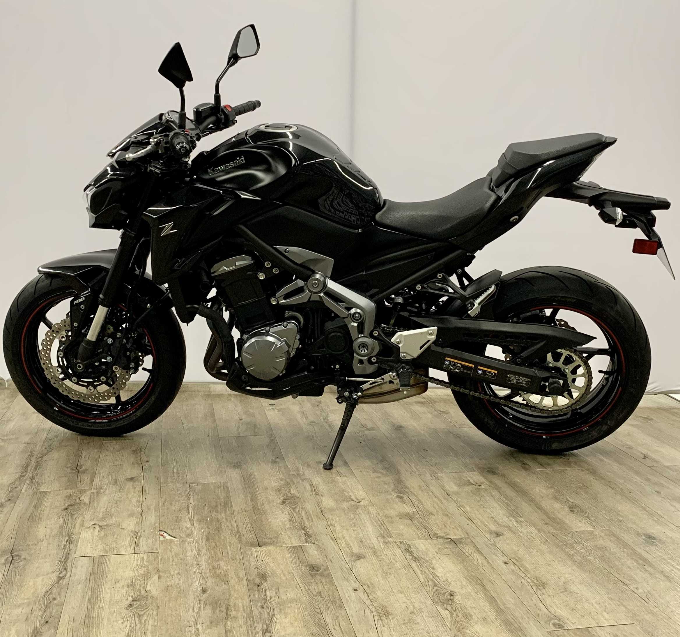 Kawasaki Z 900 Performance 2019 HD vue gauche