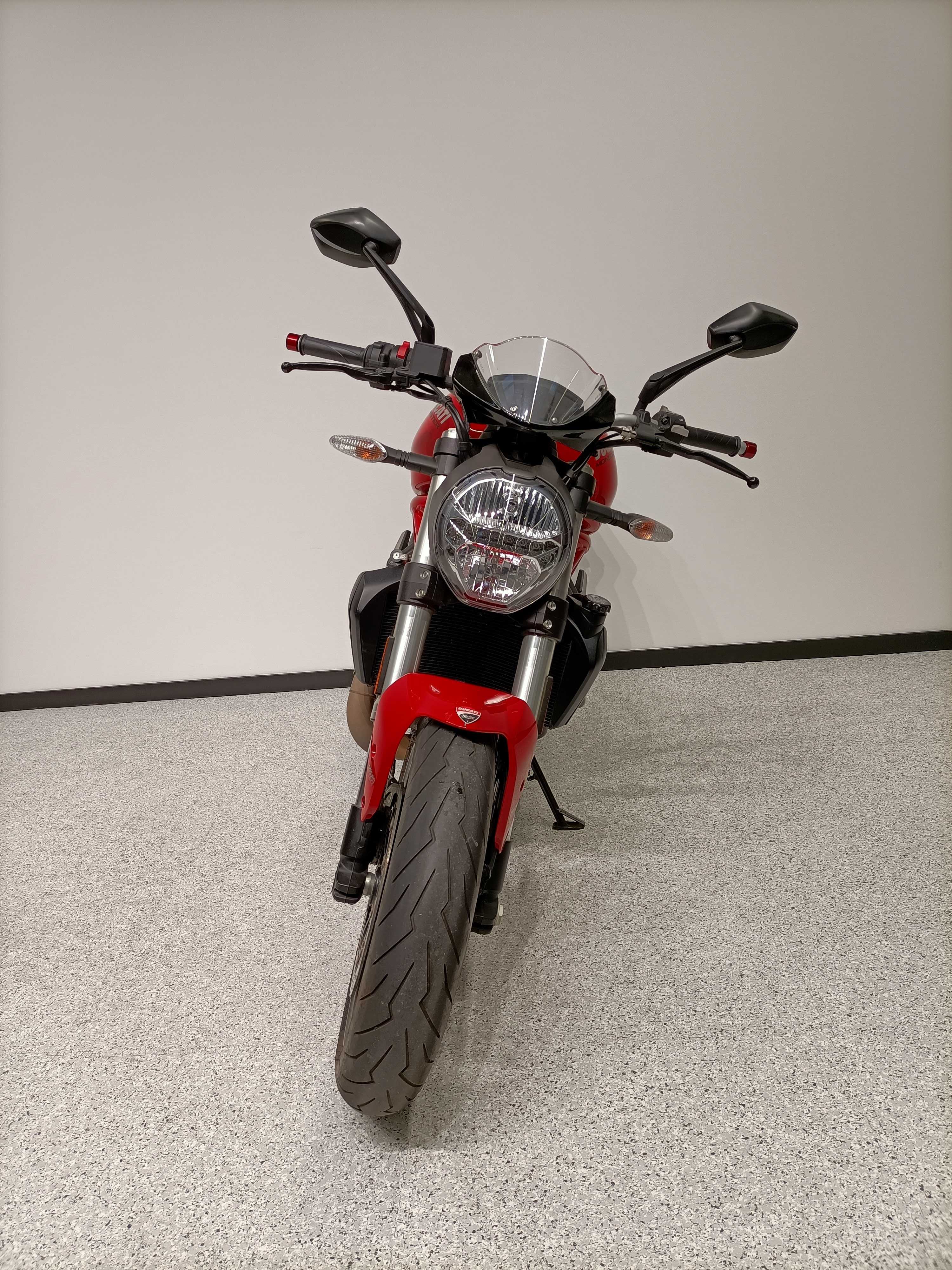 Ducati 821 Monster 2018 HD vue avant