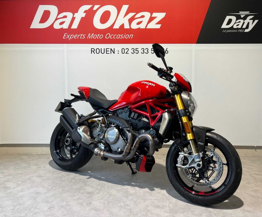 Ducati 1200 Monster S 2018 vue 3/4 droite