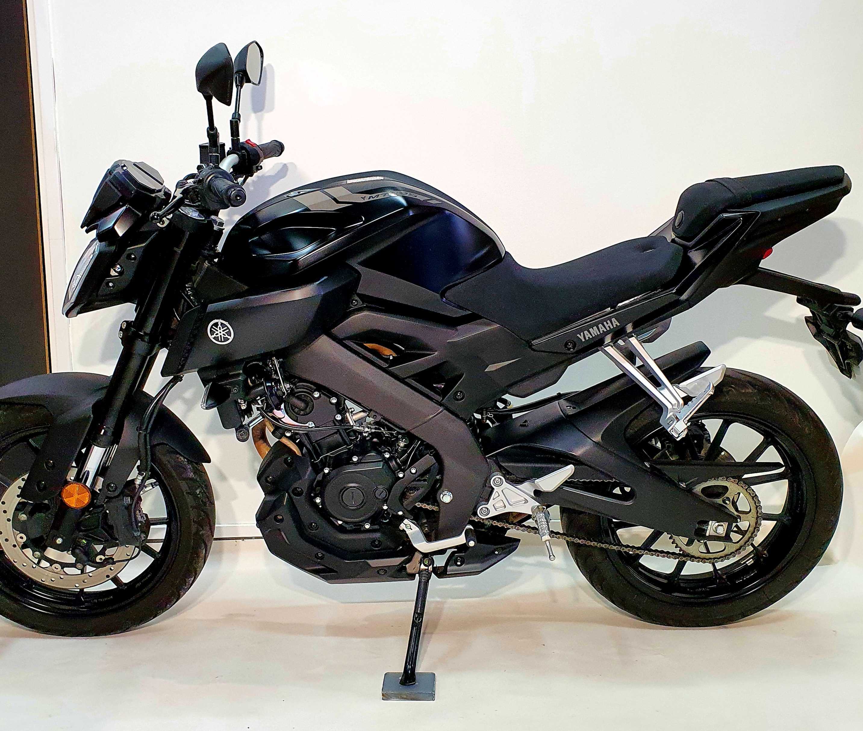 Yamaha mt125 2019 HD vue gauche