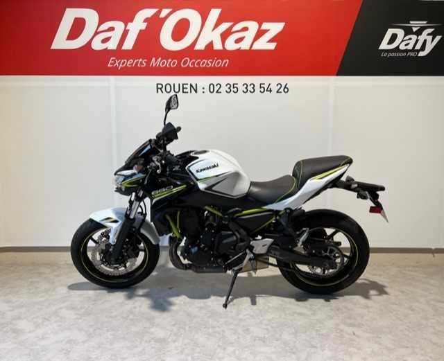 Kawasaki Z 650 2020 HD vue gauche