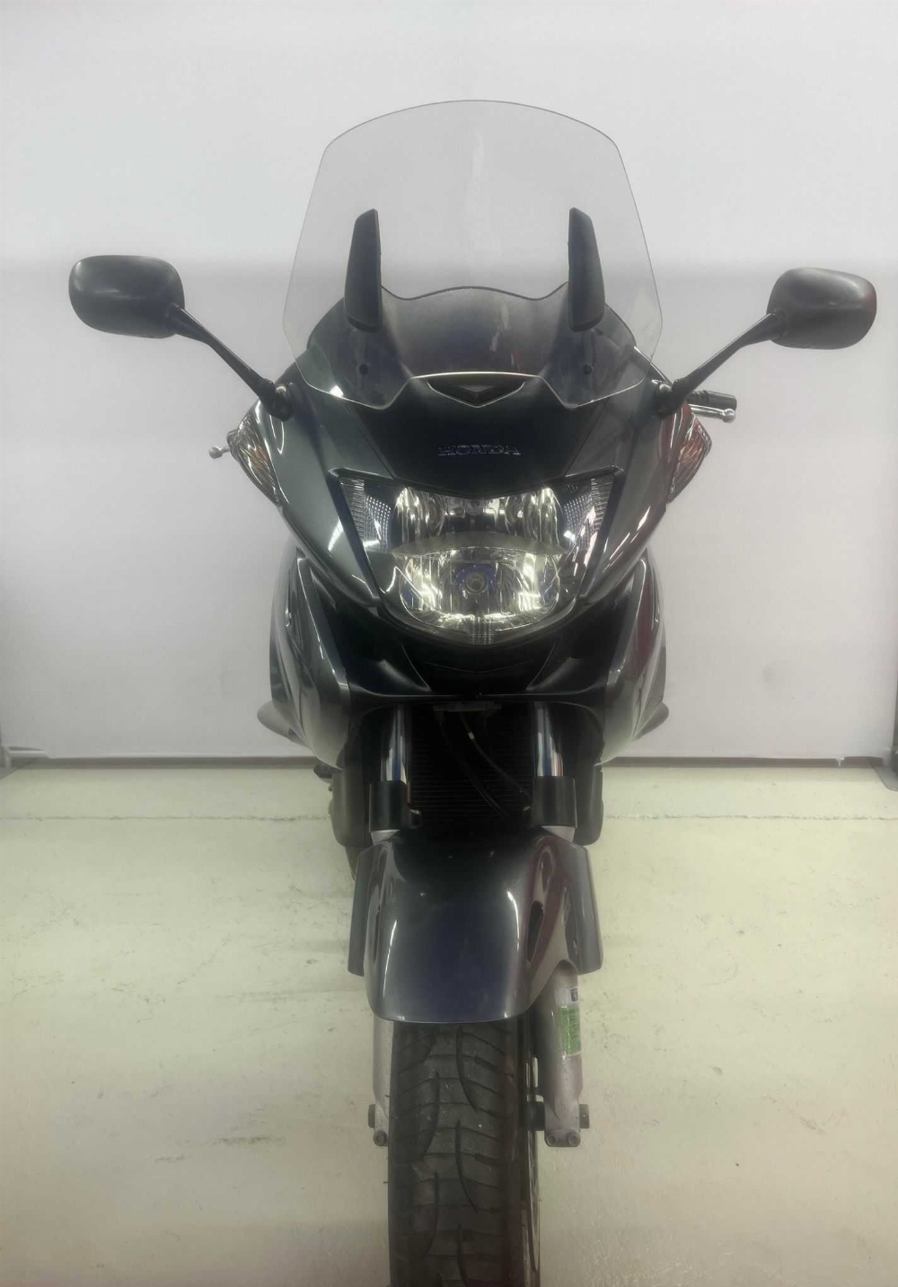 Honda NT 700 V Deauville ABS 2007 vue avant