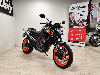 Aperçu KTM 890 Duke R 2022 vue 3/4 droite