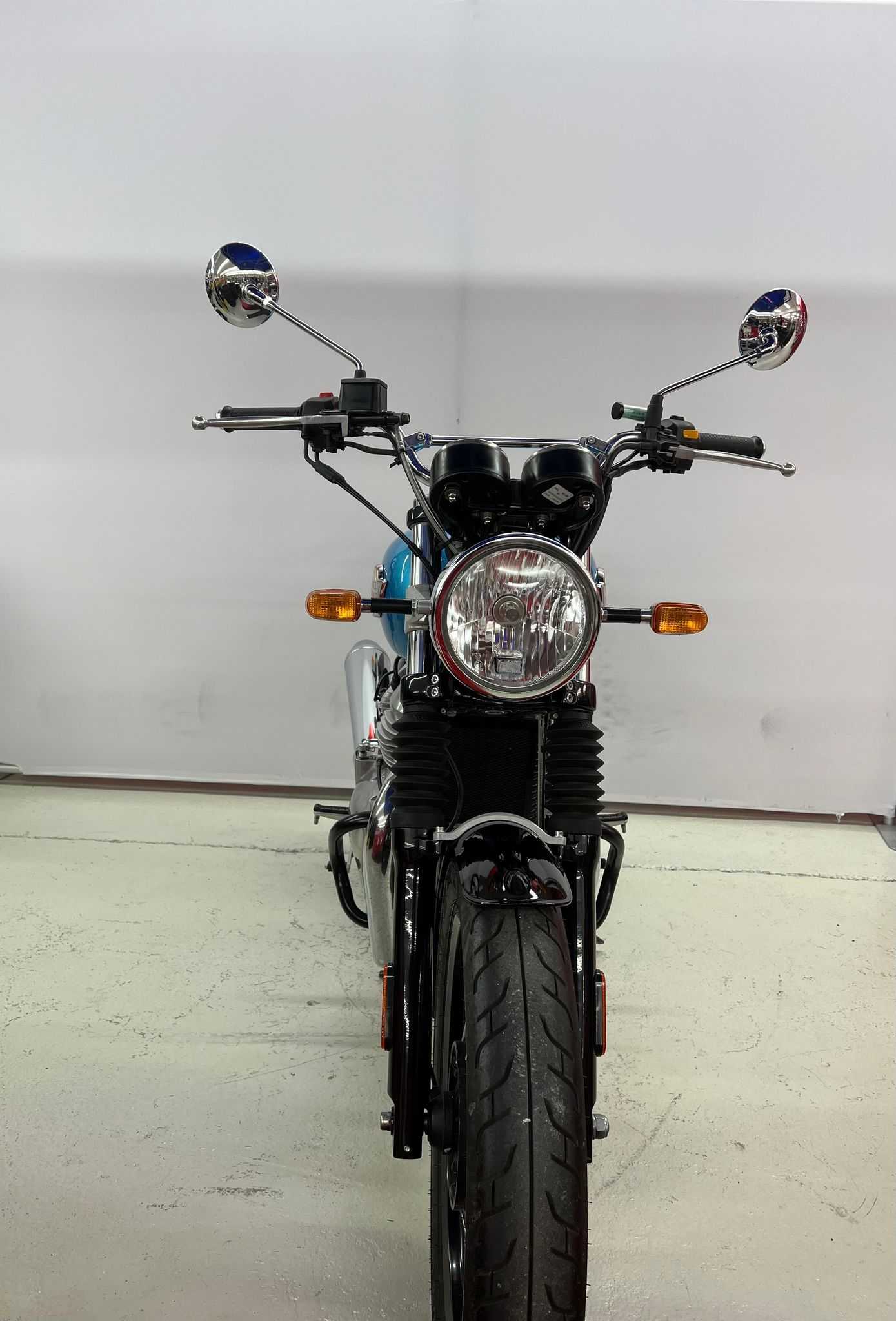 Royal Enfield INTERCEPTOR 650 &quot;VENTURA BLUE&quot; 2021 HD vue avant