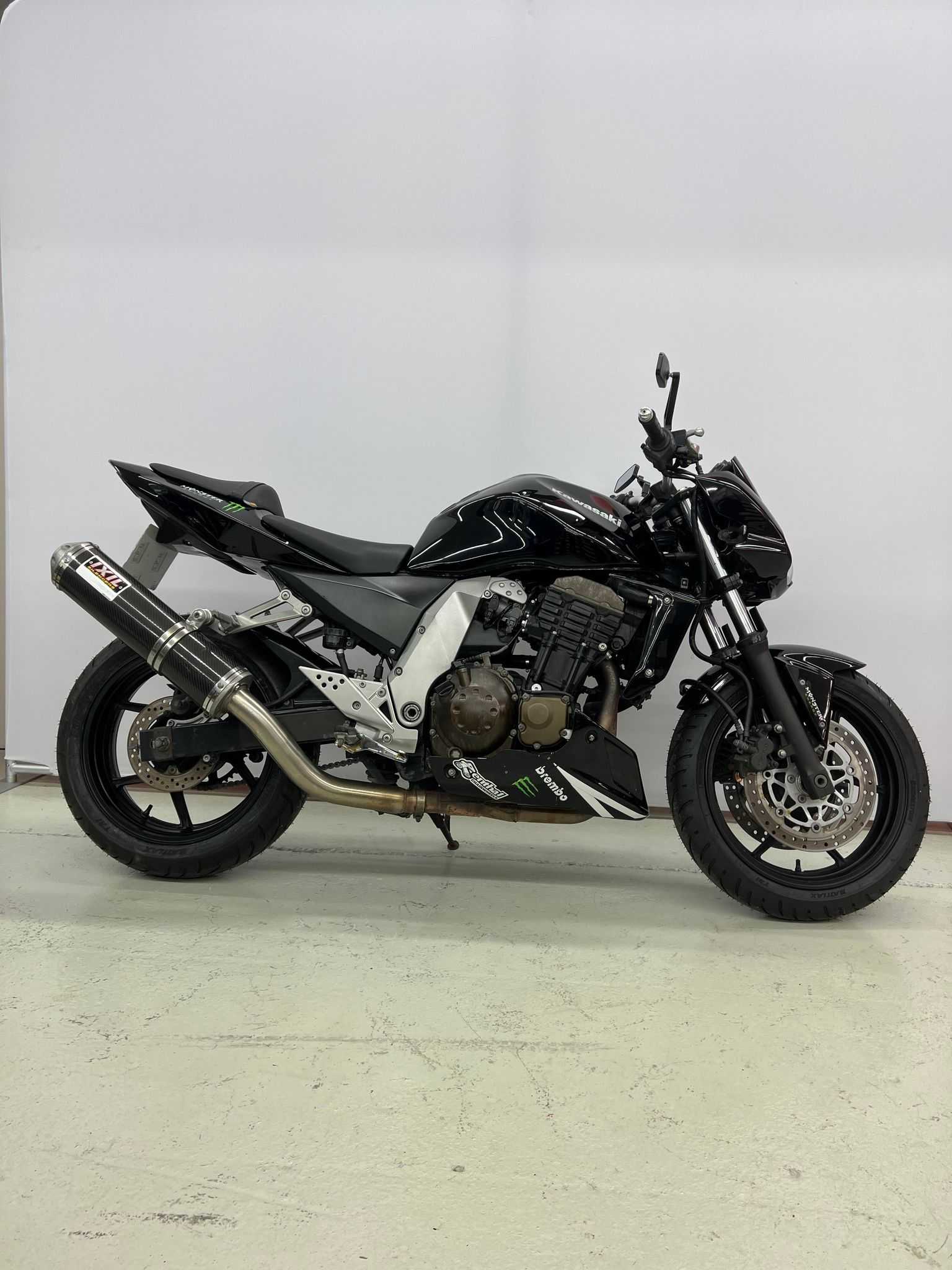 Kawasaki Z750 Z 2006 HD vue gauche