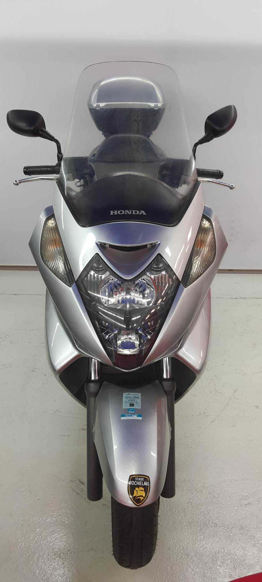 Honda FJS 400 SilverWing 2006 HD vue avant