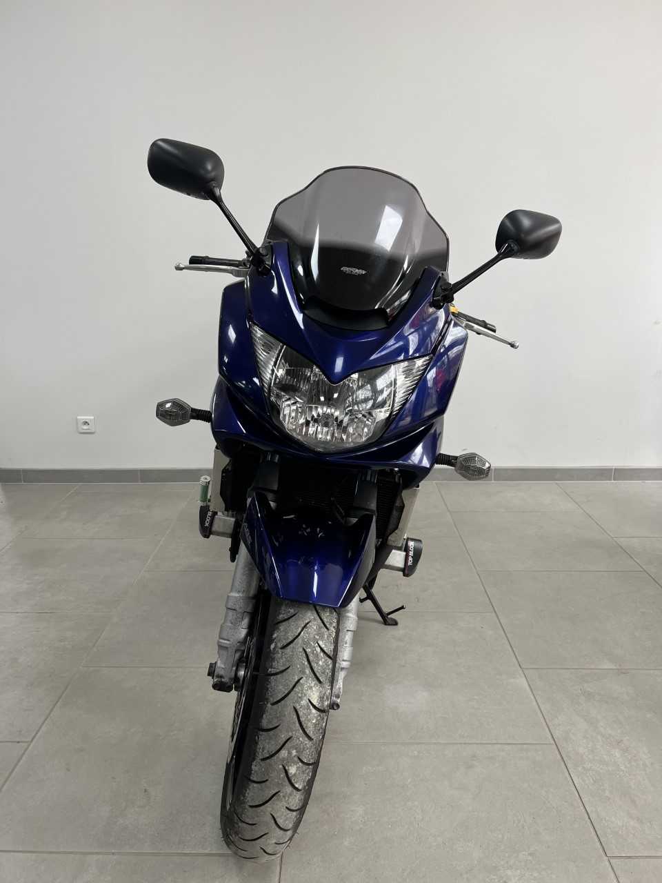 Suzuki GSF 1250 S Bandit ABS 2008 vue avant