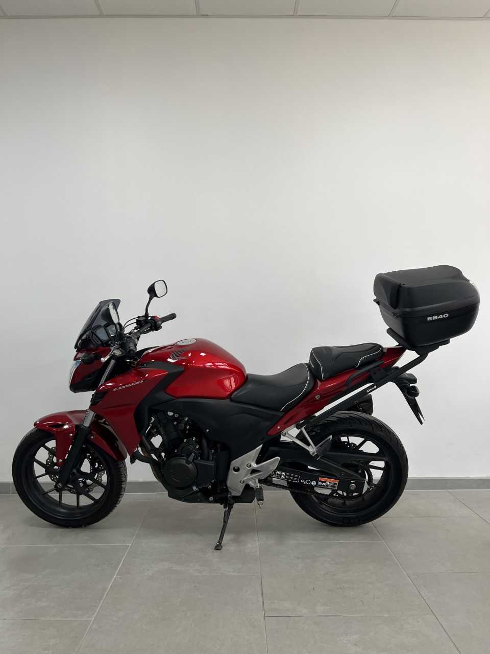 Honda CB500F 2014 vue gauche