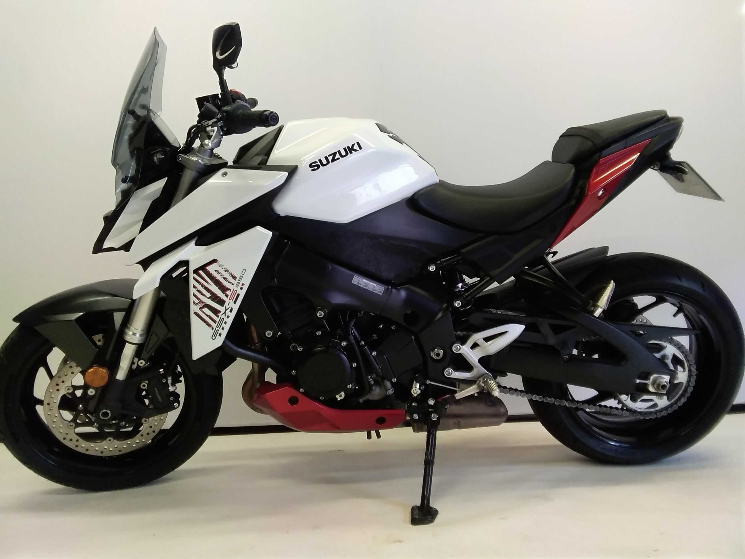 Suzuki GSX-S 950 2022 HD vue gauche