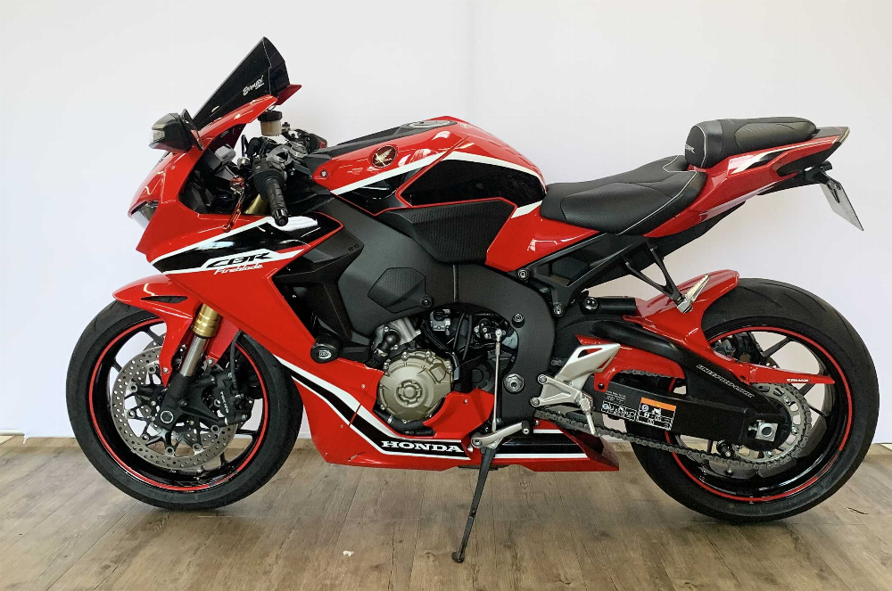 Honda CBR 1000 RR Fireblade ABS 2017 vue gauche