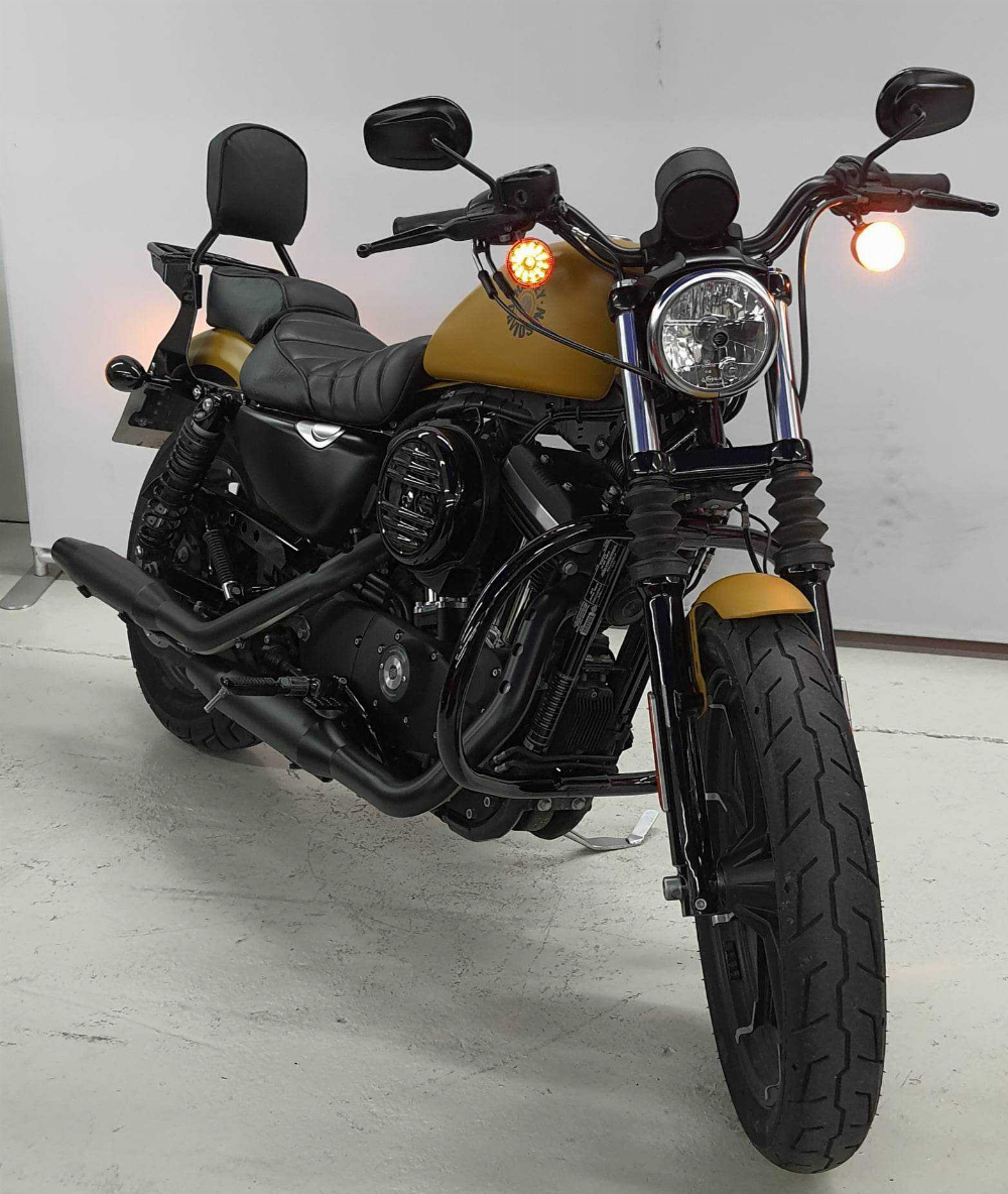 Harley-Davidson XL 883 SPORTSTER IRON iron 2019 vue 3/4 droite