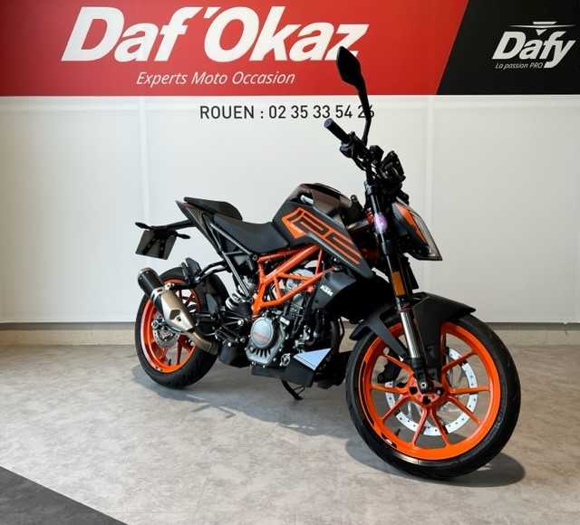 KTM 125 Duke 2021 vue 3/4 droite