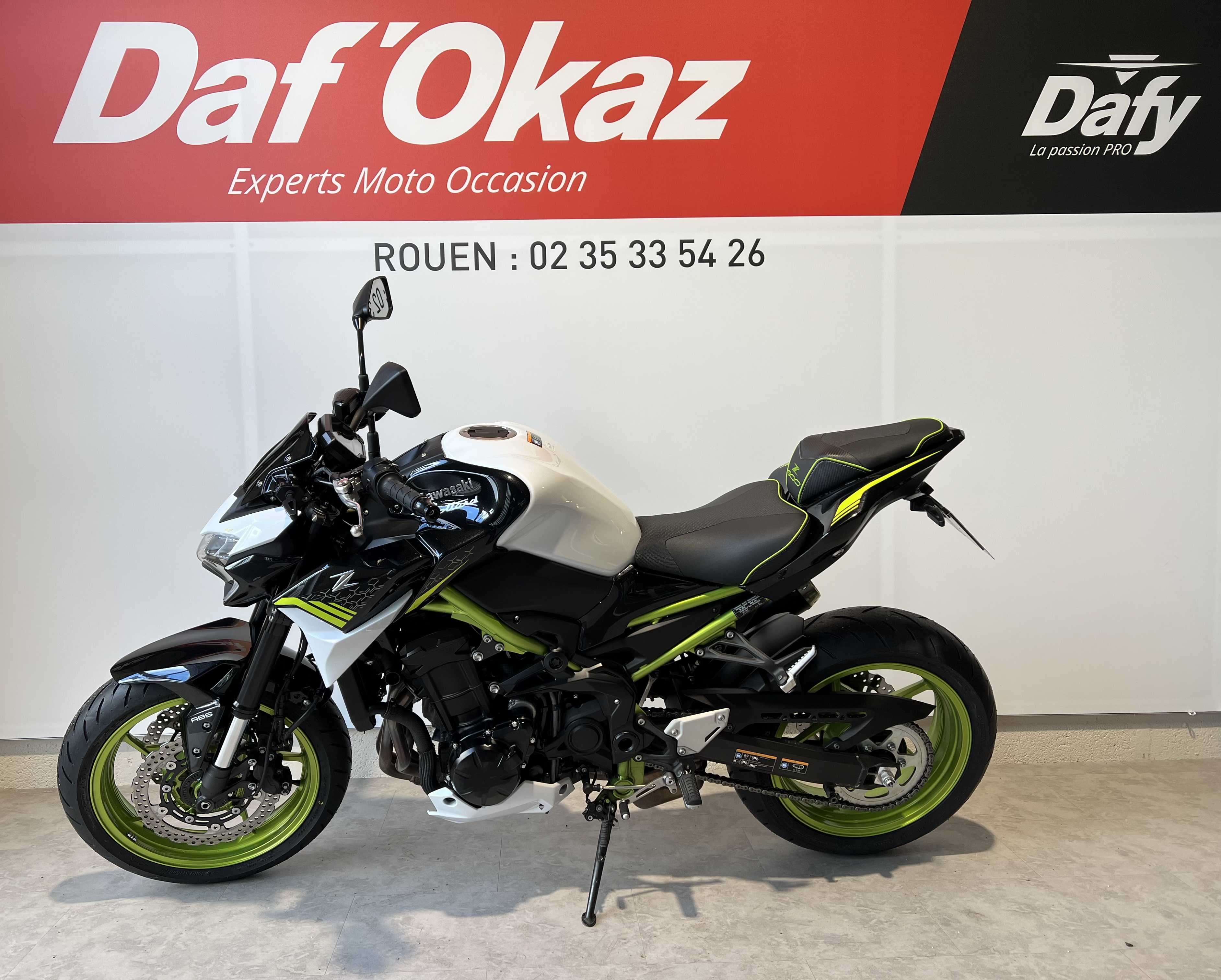 Kawasaki Z 900 Performance 2021 HD vue gauche