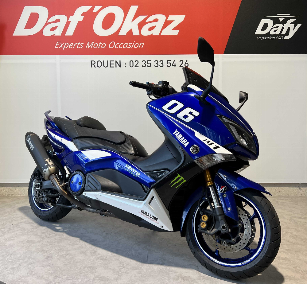 Yamaha XP 530 T-Max ABS 2015 vue 3/4 droite