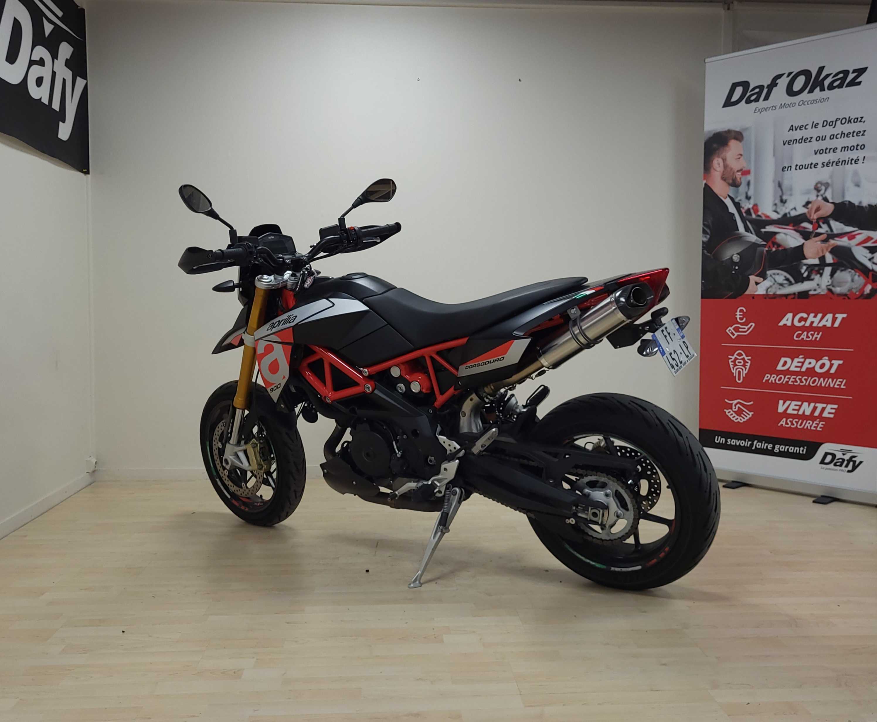 Aprilia SMV 900 Dorsoduro ABS 2019 HD vue gauche