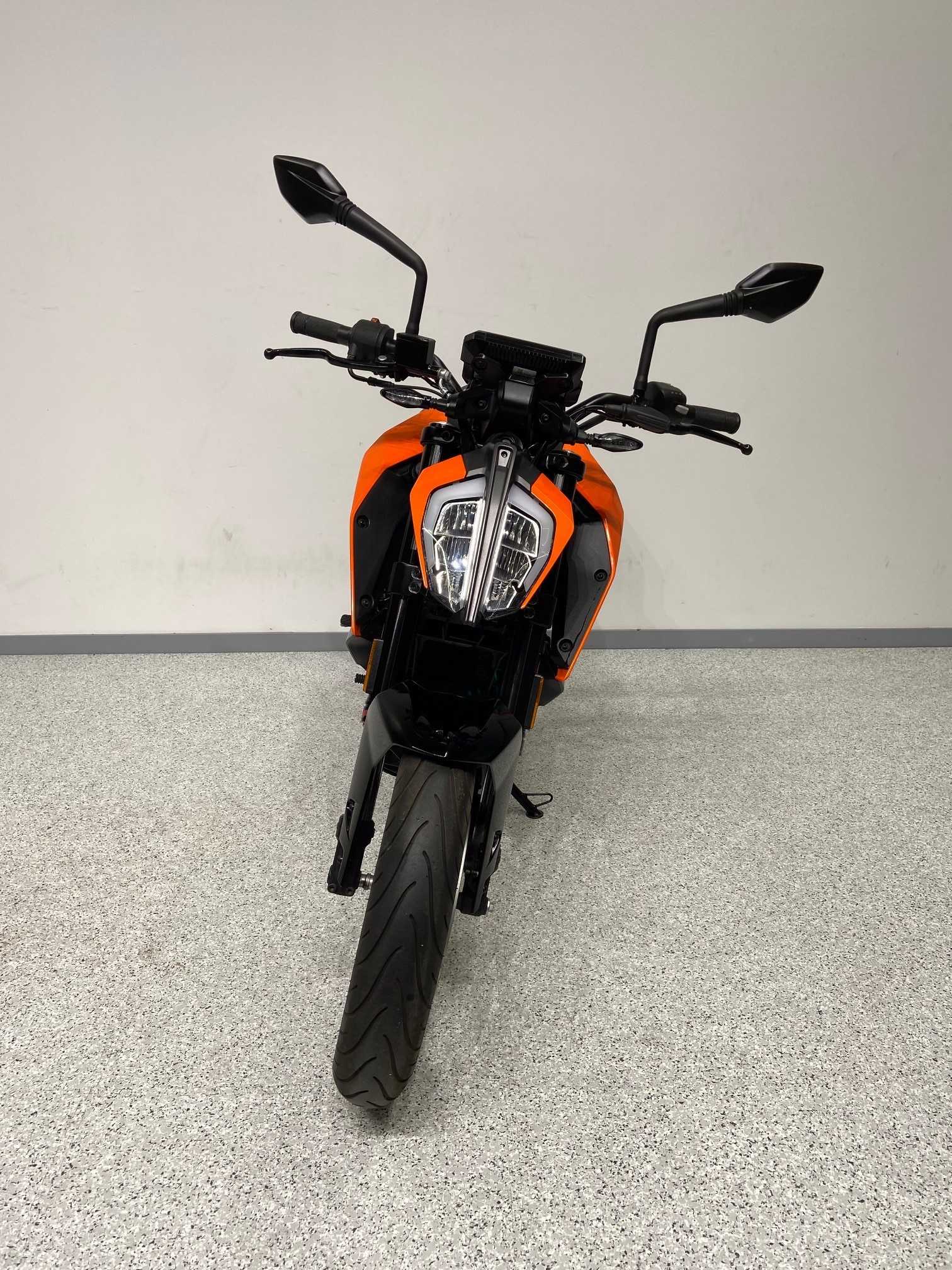 KTM 125 Duke 2019 HD vue avant