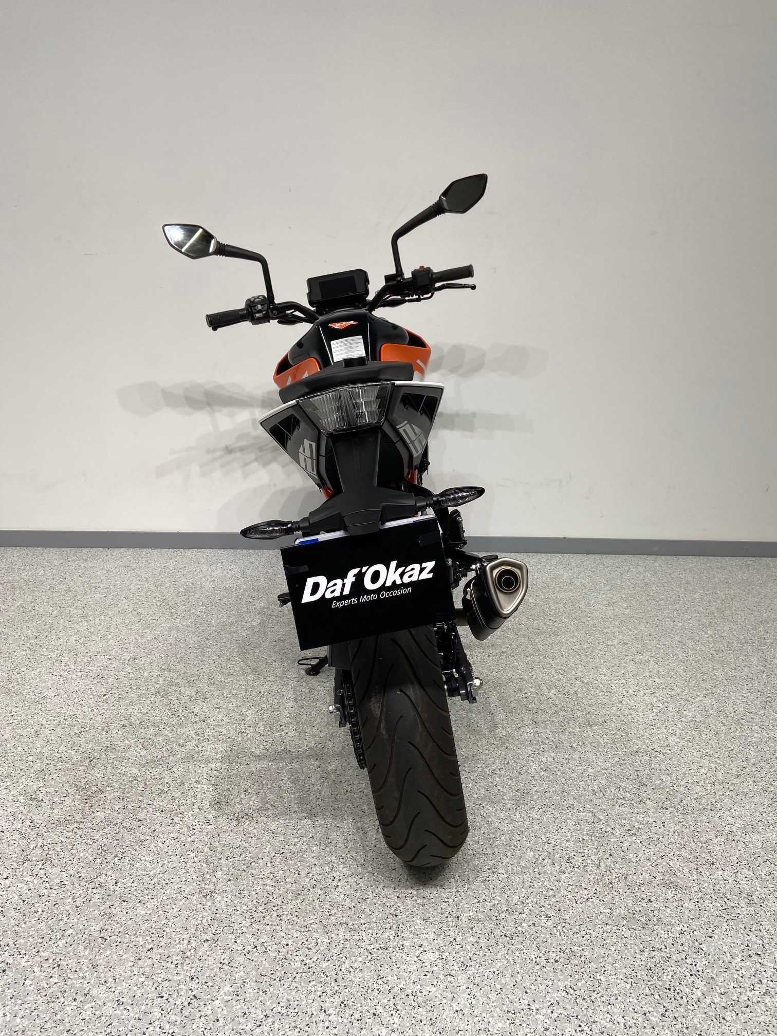 KTM 125 Duke 2019 HD vue arrière