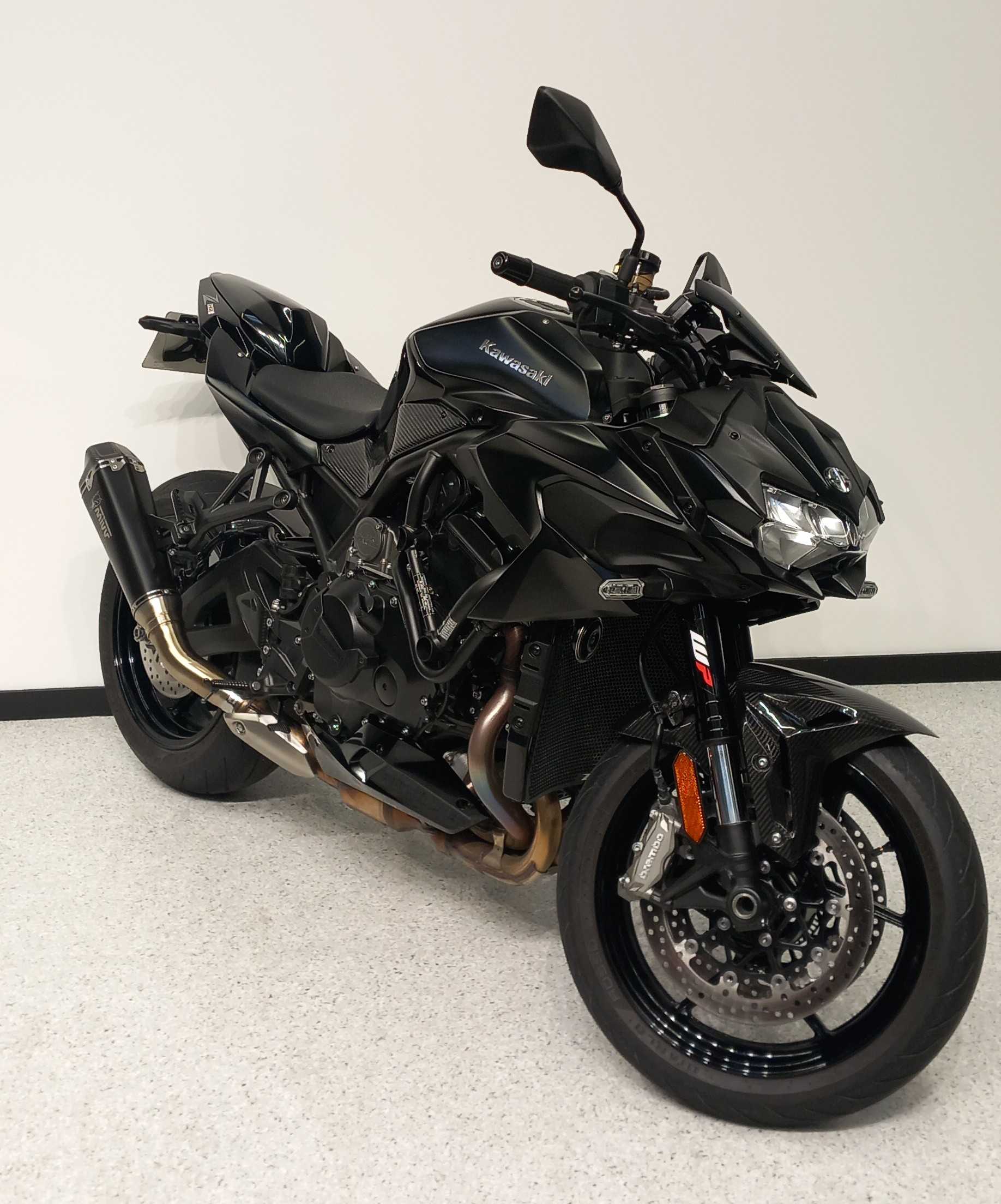 Kawasaki Z H2 2021 HD vue 3/4 droite