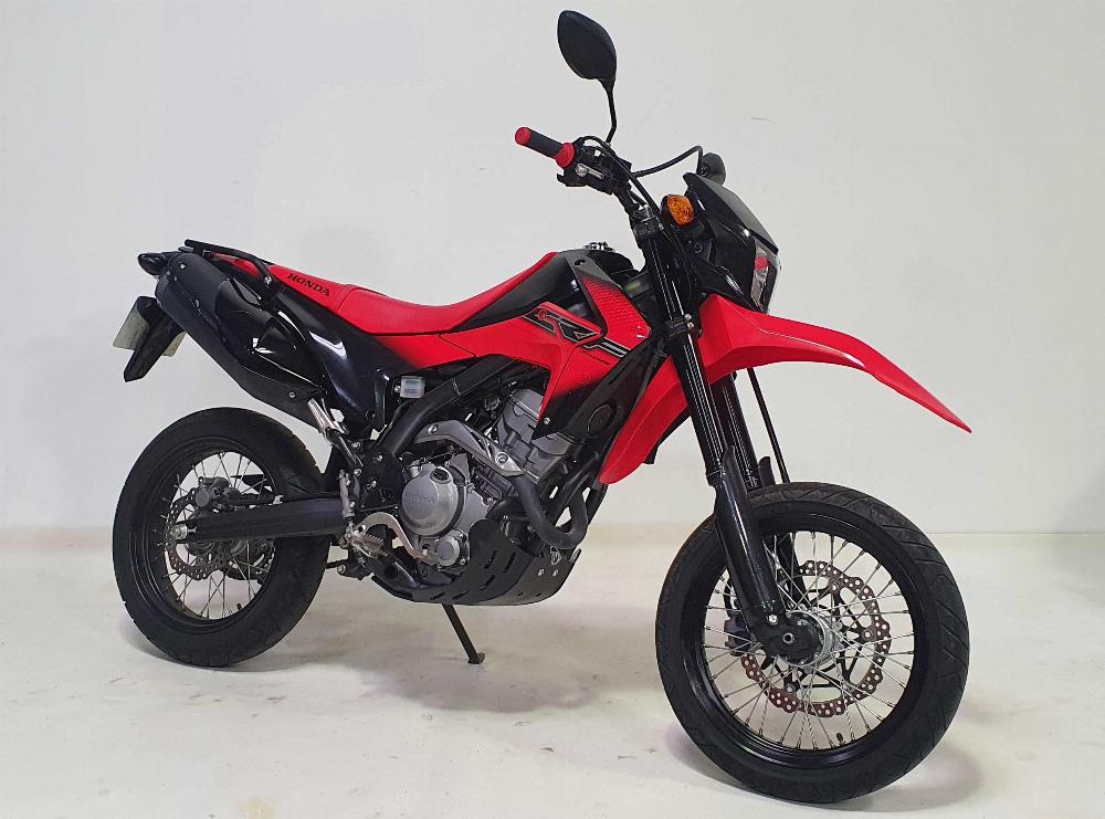 Honda CRF 250 M 2013 vue 3/4 droite