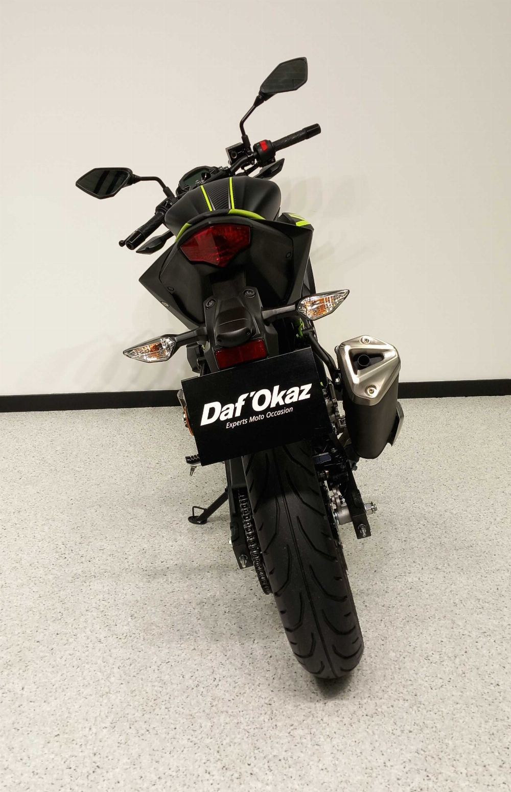 Kawasaki Z 125 2022 vue arrière