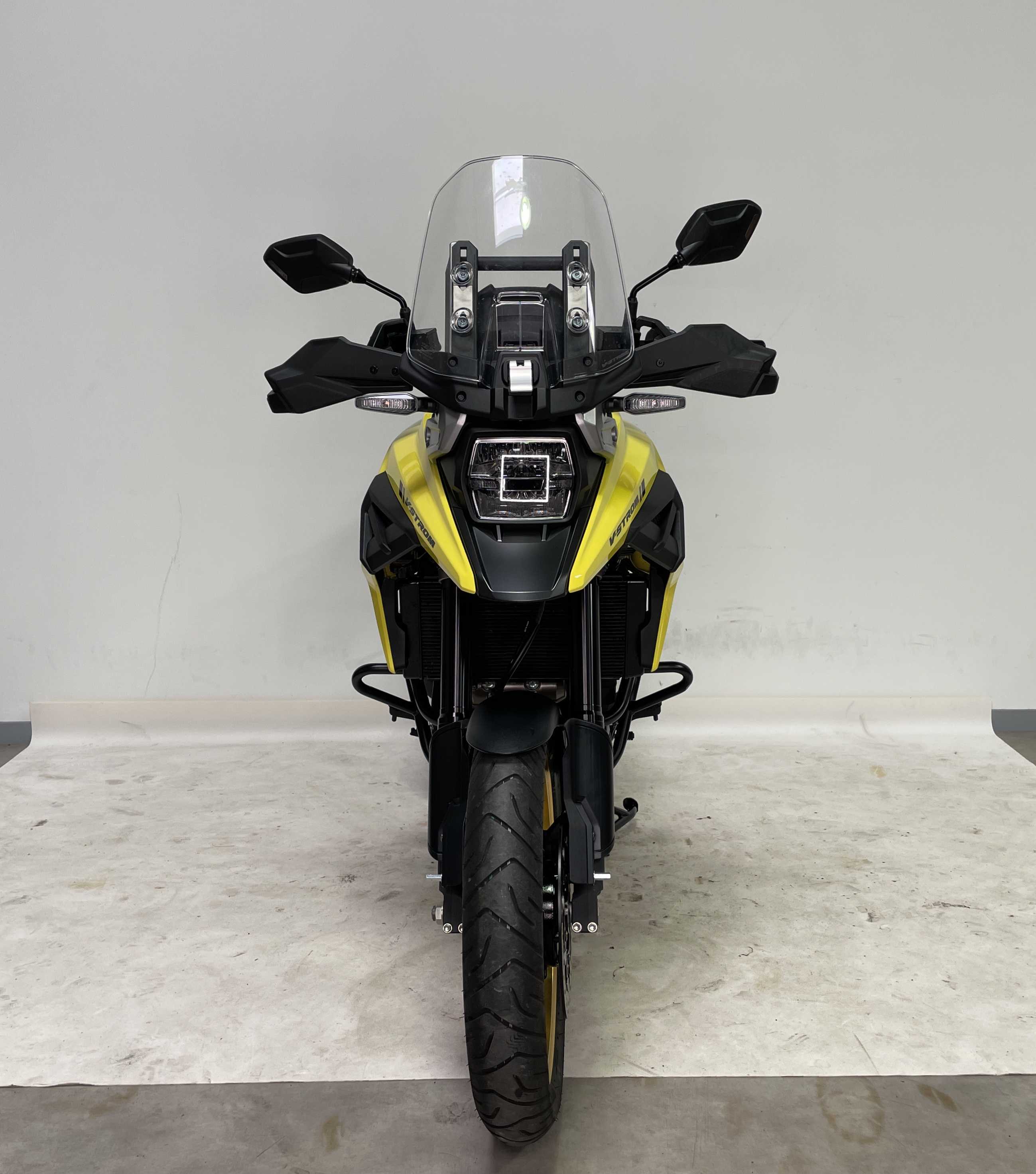 Suzuki DL 1050 V-Strom 2021 HD vue avant