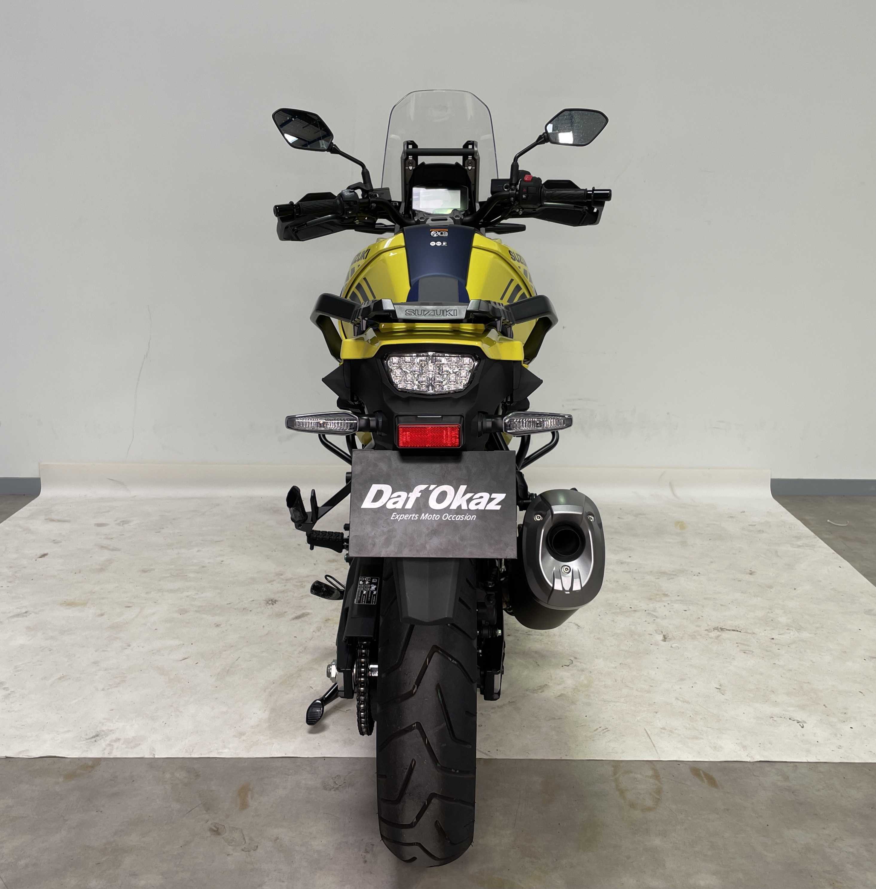 Suzuki DL 1050 V-Strom 2021 HD vue arrière