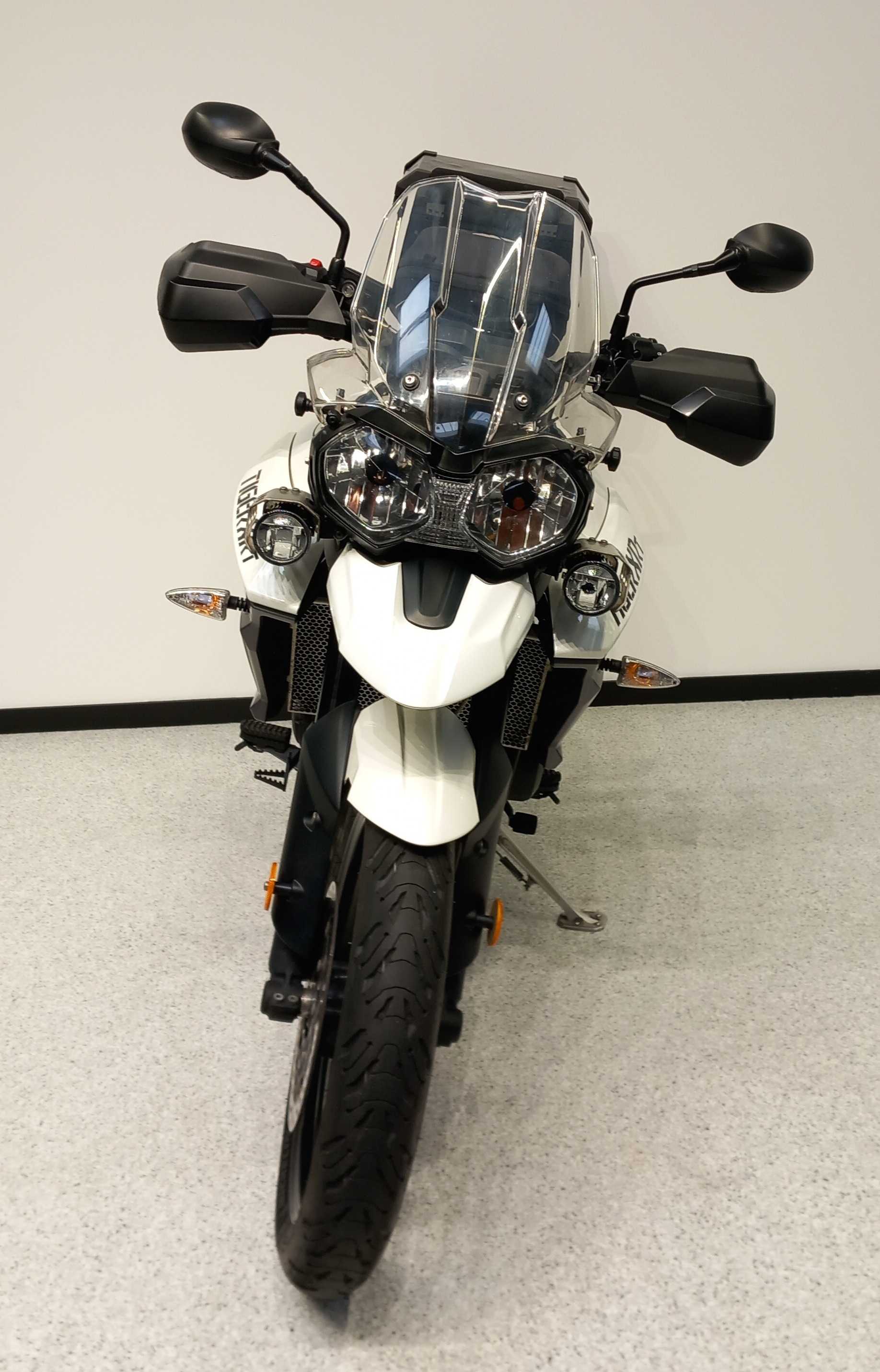 Triumph 800 Tiger XRT 2016 HD vue avant