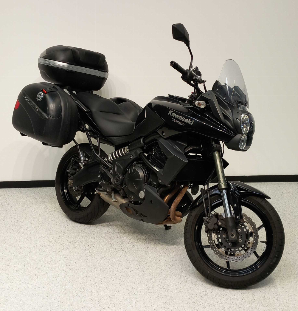 Kawasaki KLE 650 Versys ABS 2012 vue 3/4 droite