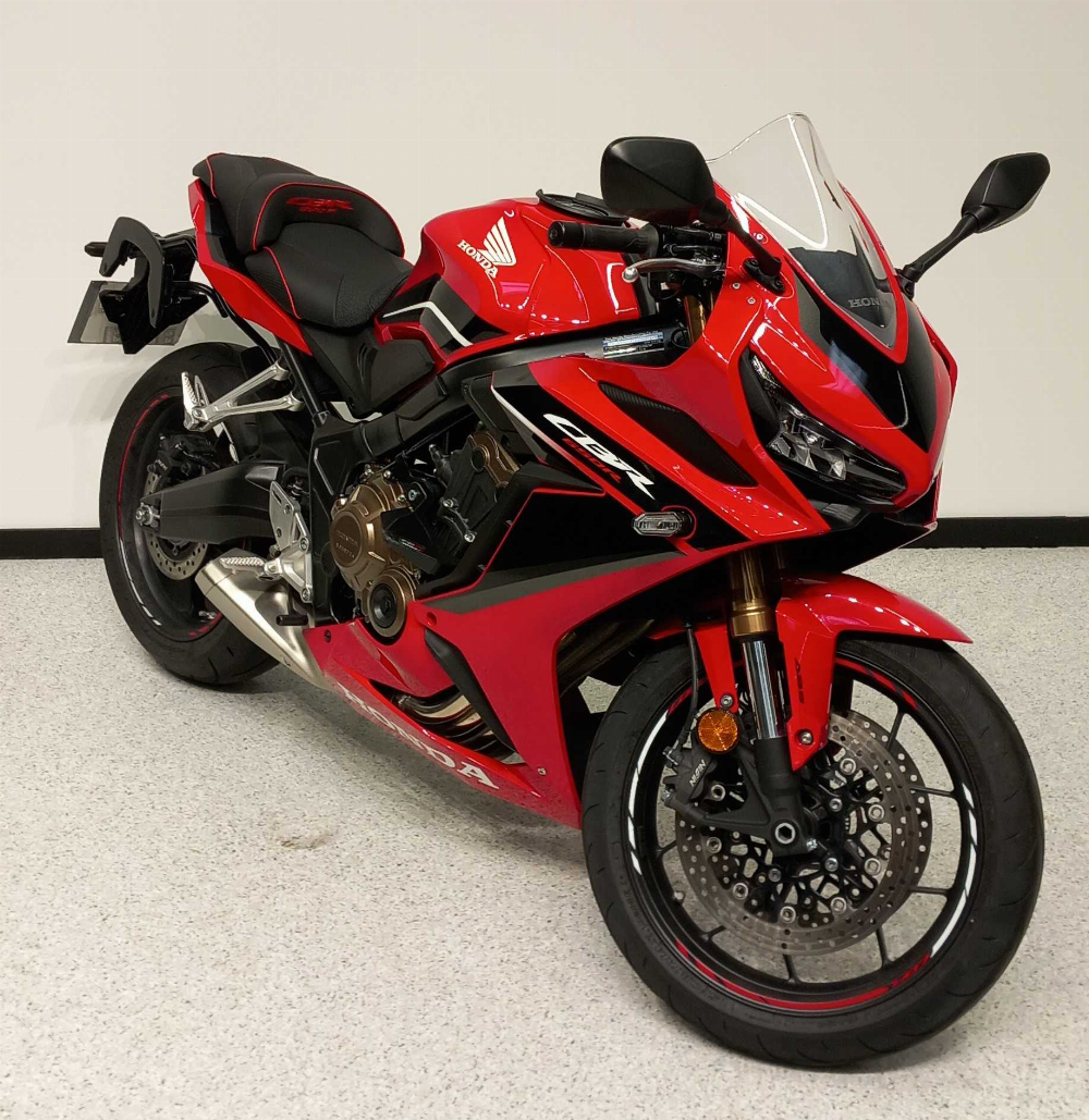 Honda CBR 650 R ABS 2022 vue 3/4 droite