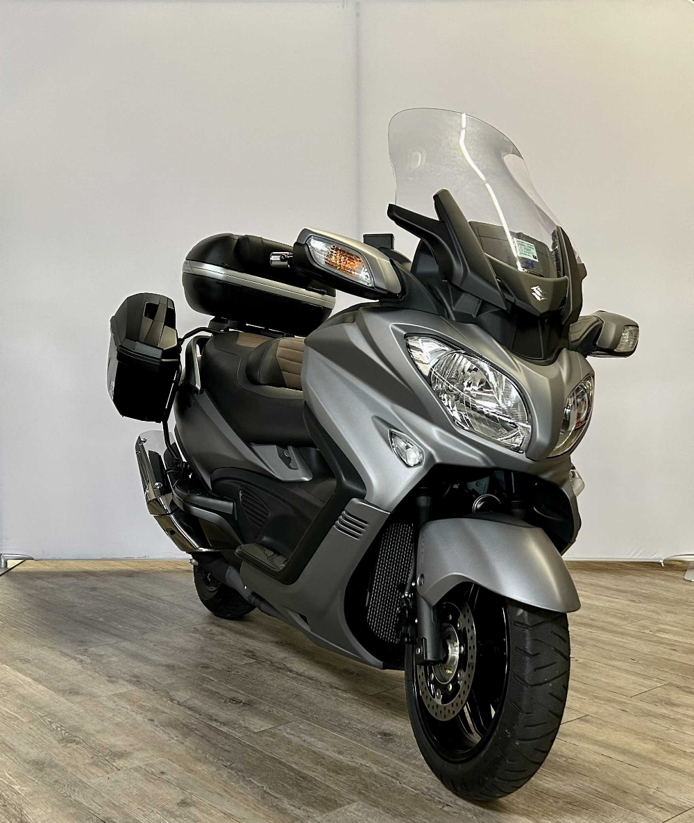 Suzuki AN650 BURGMAN BURGMAN 2019 vue 3/4 droite