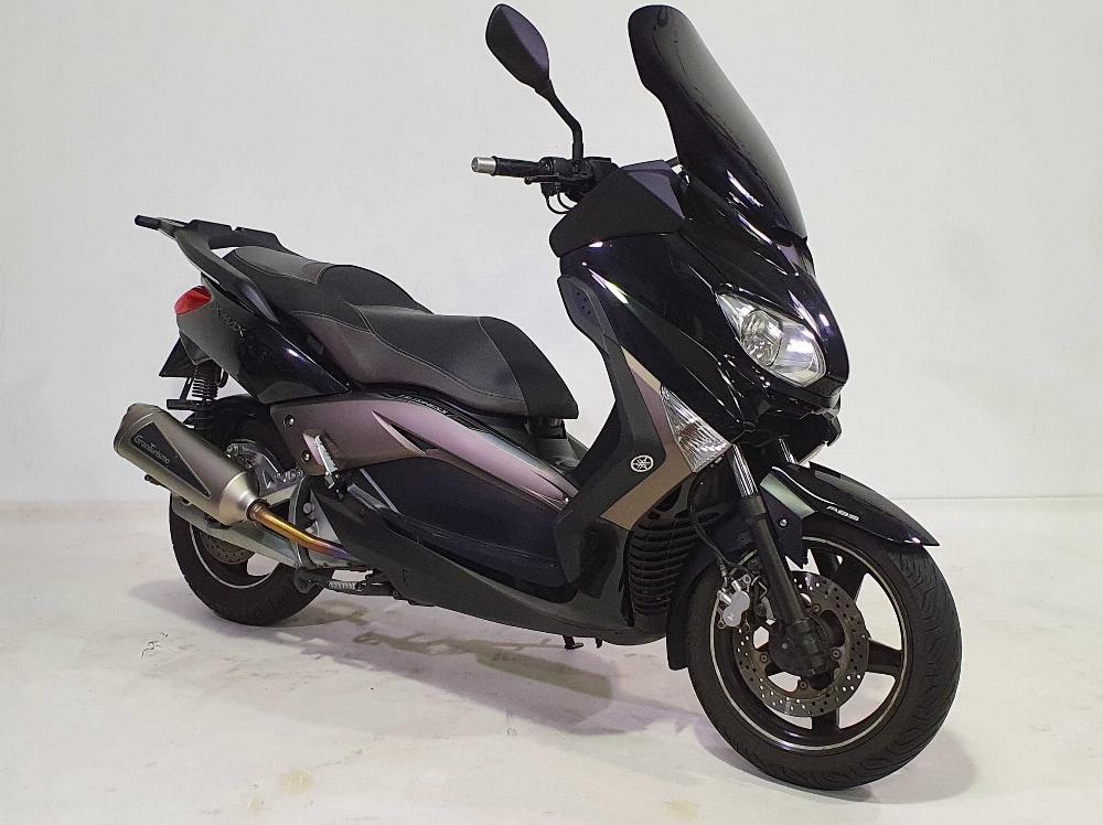 Yamaha YP 125 R X-Max Business ABS 2012 vue 3/4 droite