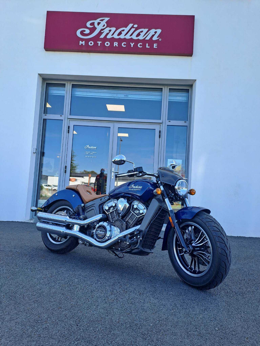 Indian SCOUT 1200 &quot;DEEPWATER MTLC&quot; 2020 vue gauche