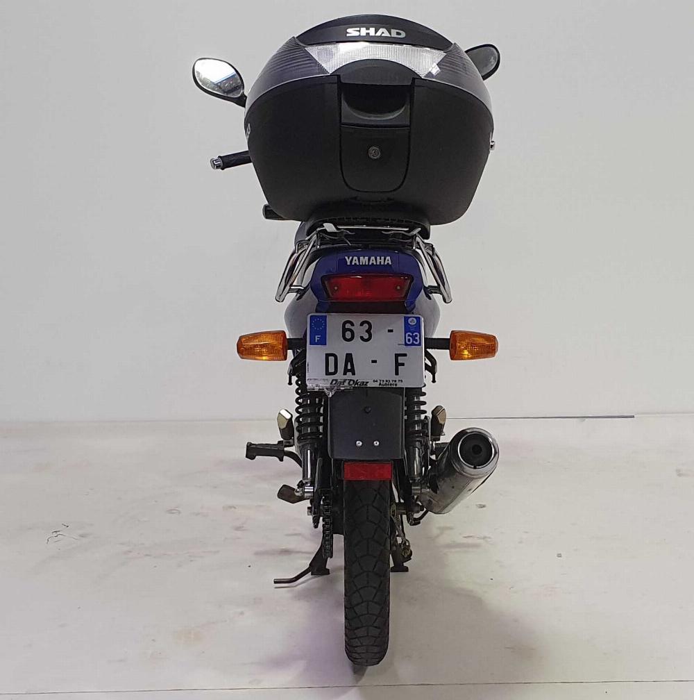 Yamaha YBR125 2006 vue arrière