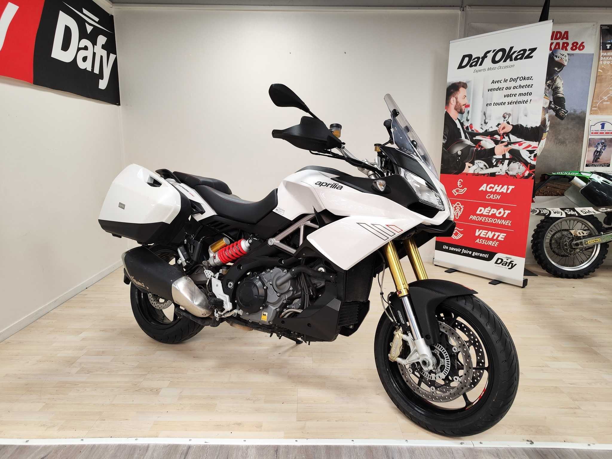 Aprilia Caponord 1200 ABS 2013 HD vue 3/4 droite