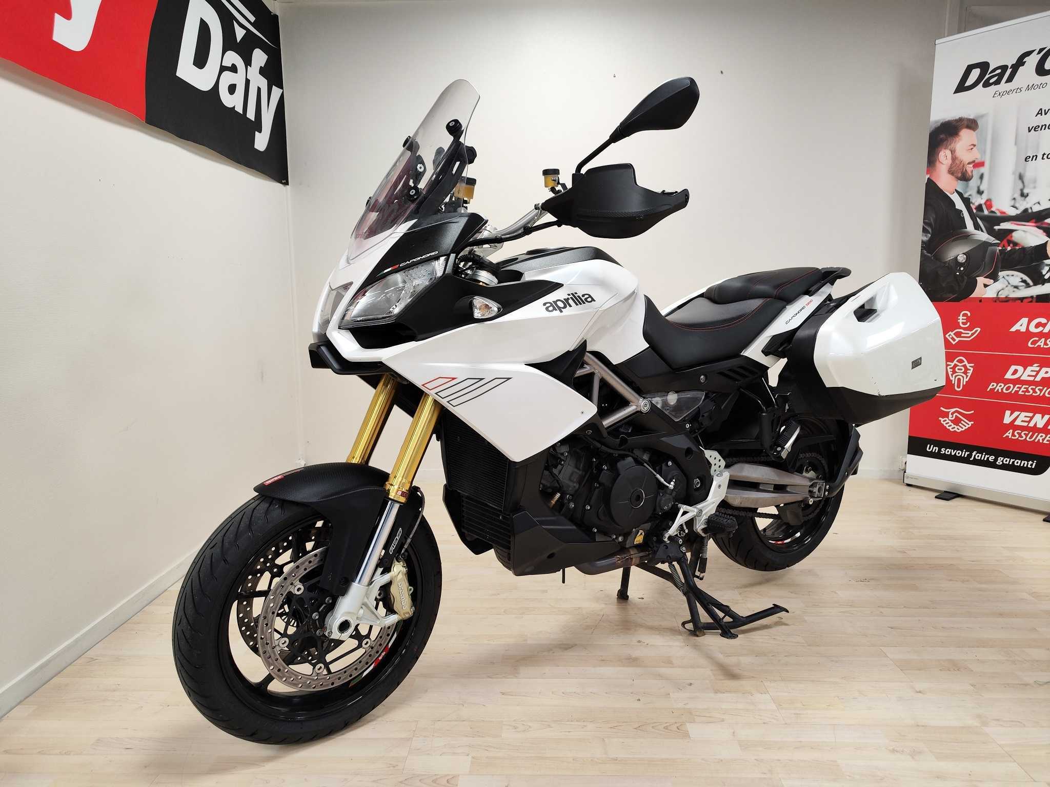 Aprilia Caponord 1200 ABS 2013 HD vue avant