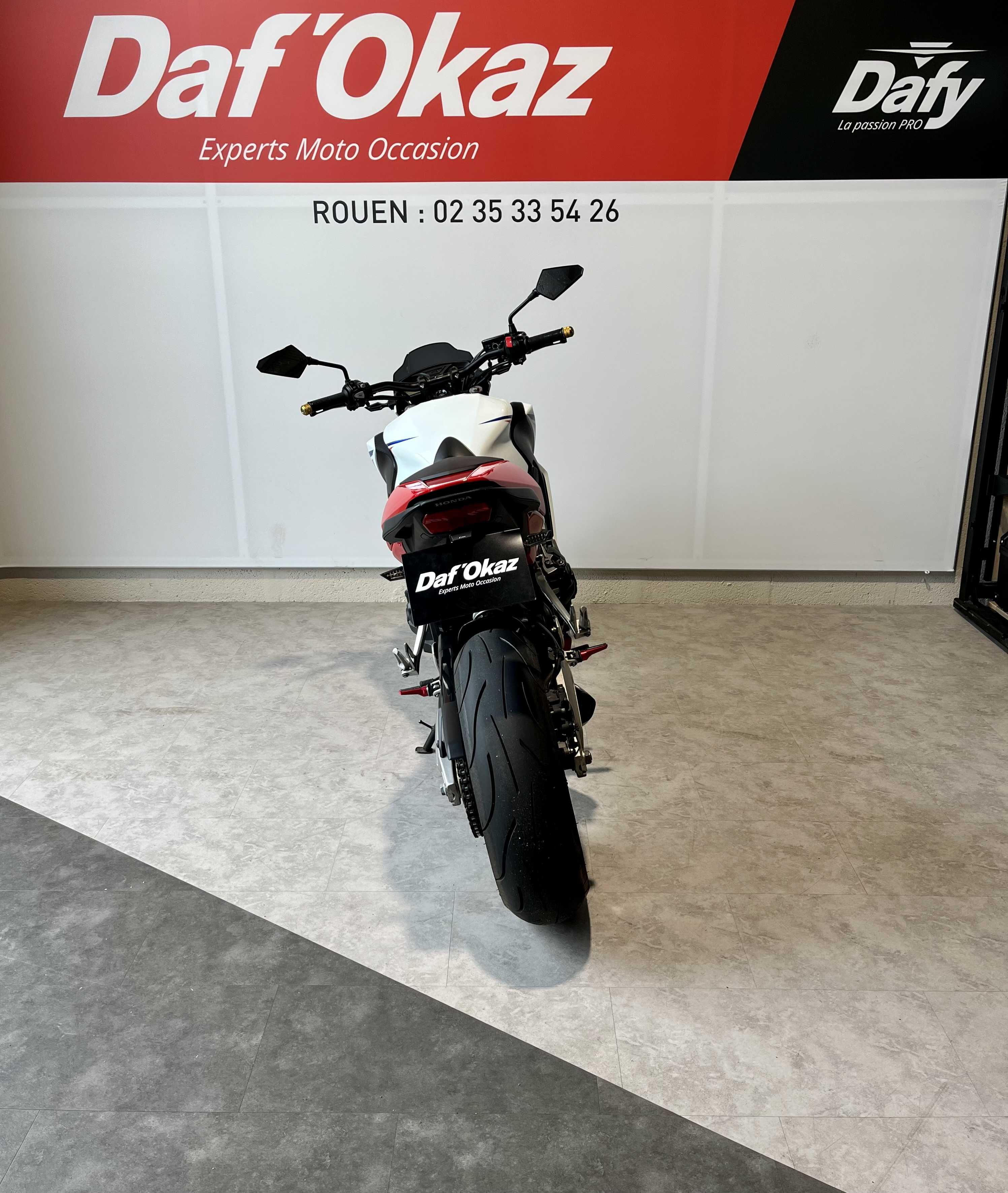 Honda CB 650 F ABS 2015 HD vue arrière