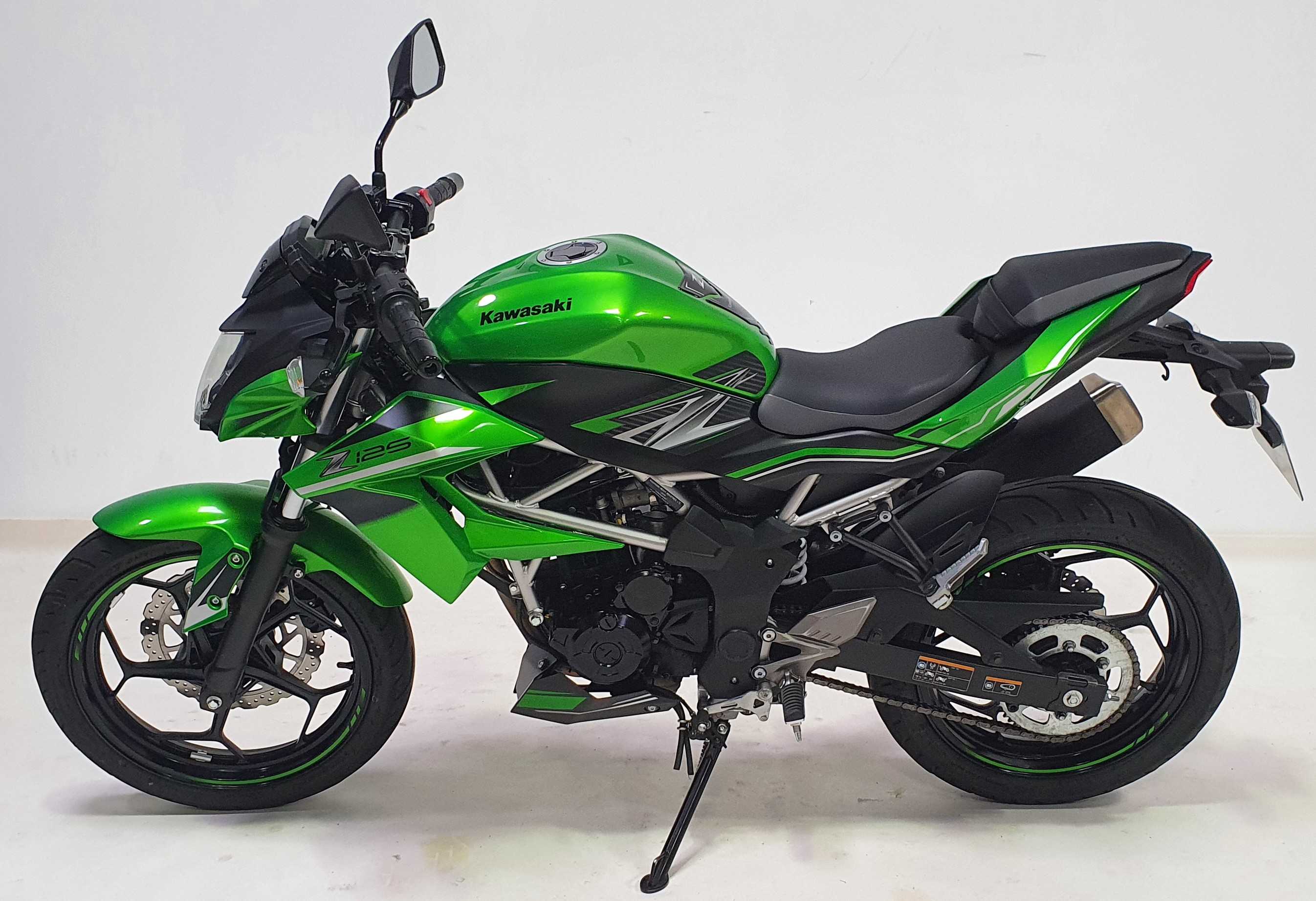 Kawasaki Z 125 2019 HD vue gauche