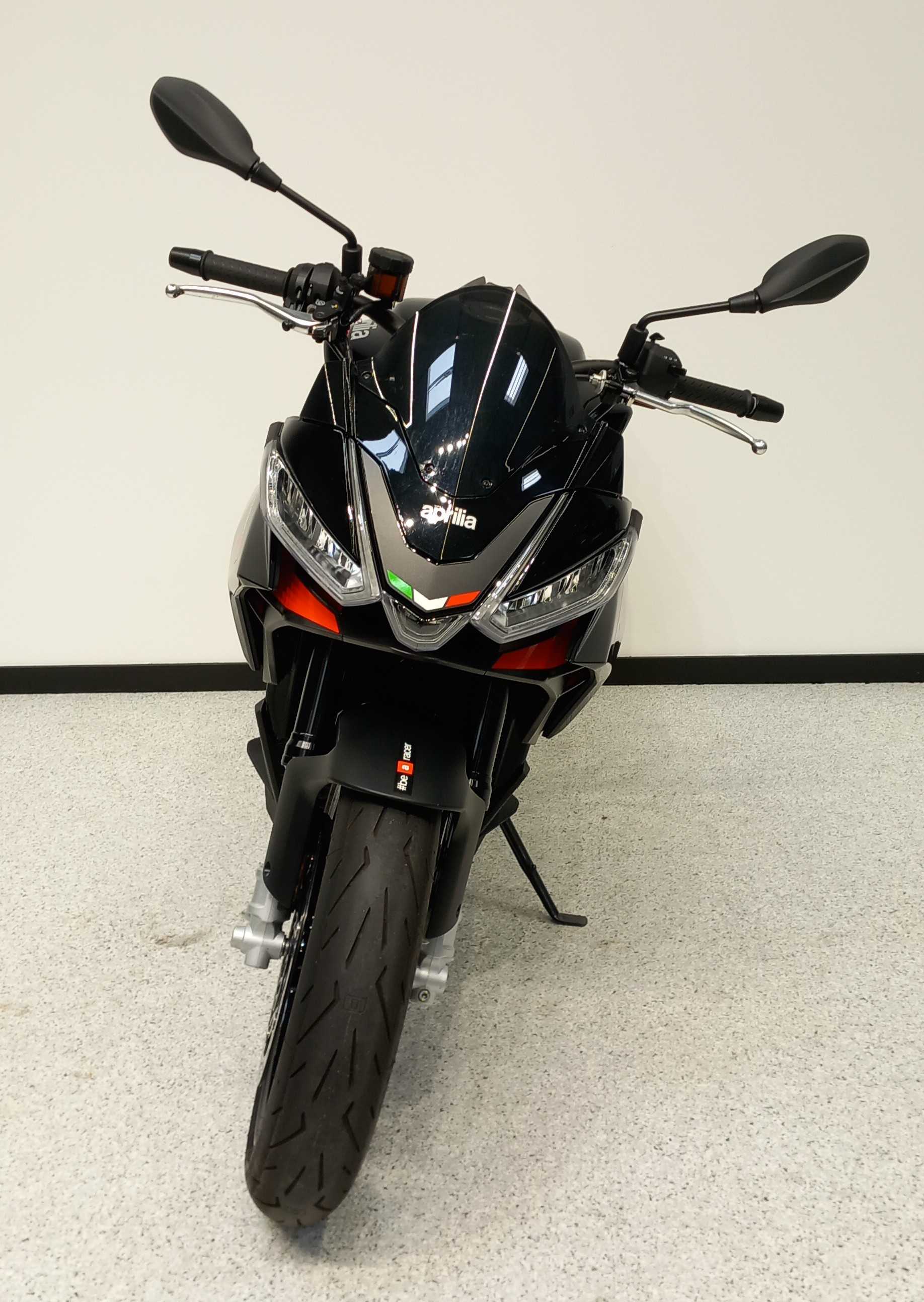 Aprilia Tuono 660 2022 HD vue avant