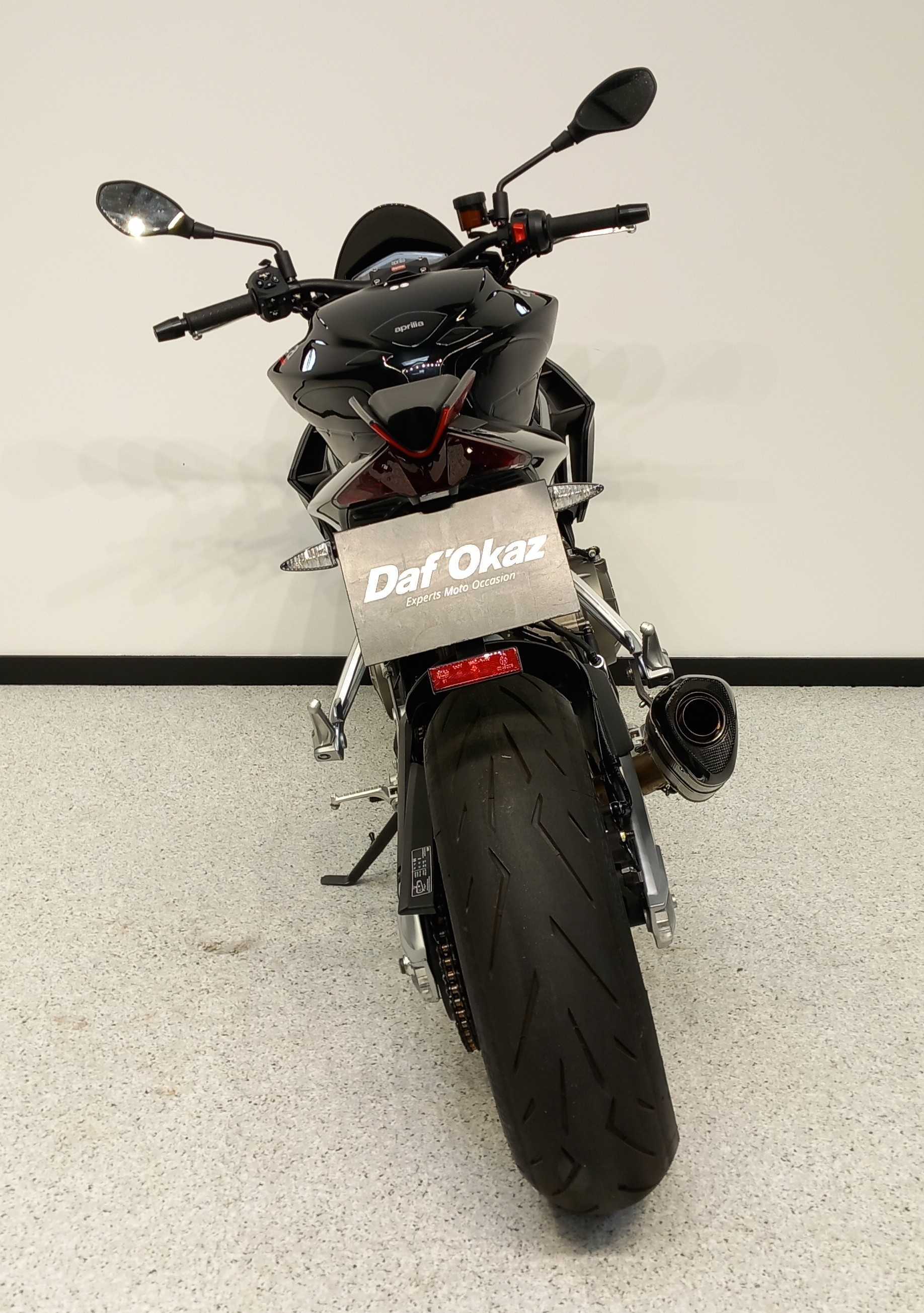 Aprilia Tuono 660 2022 HD vue arrière