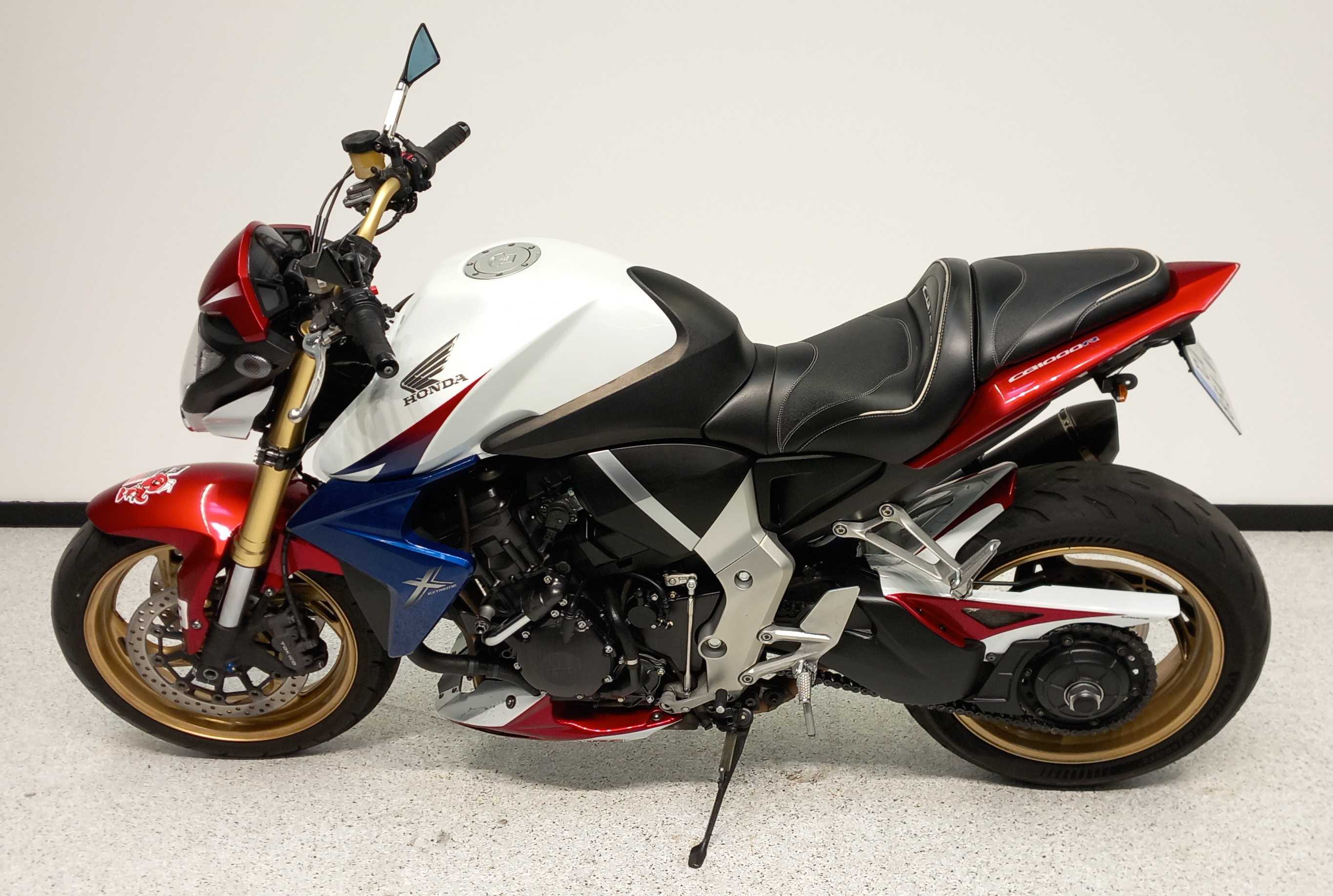Honda CB 1000 R 2012 HD vue gauche