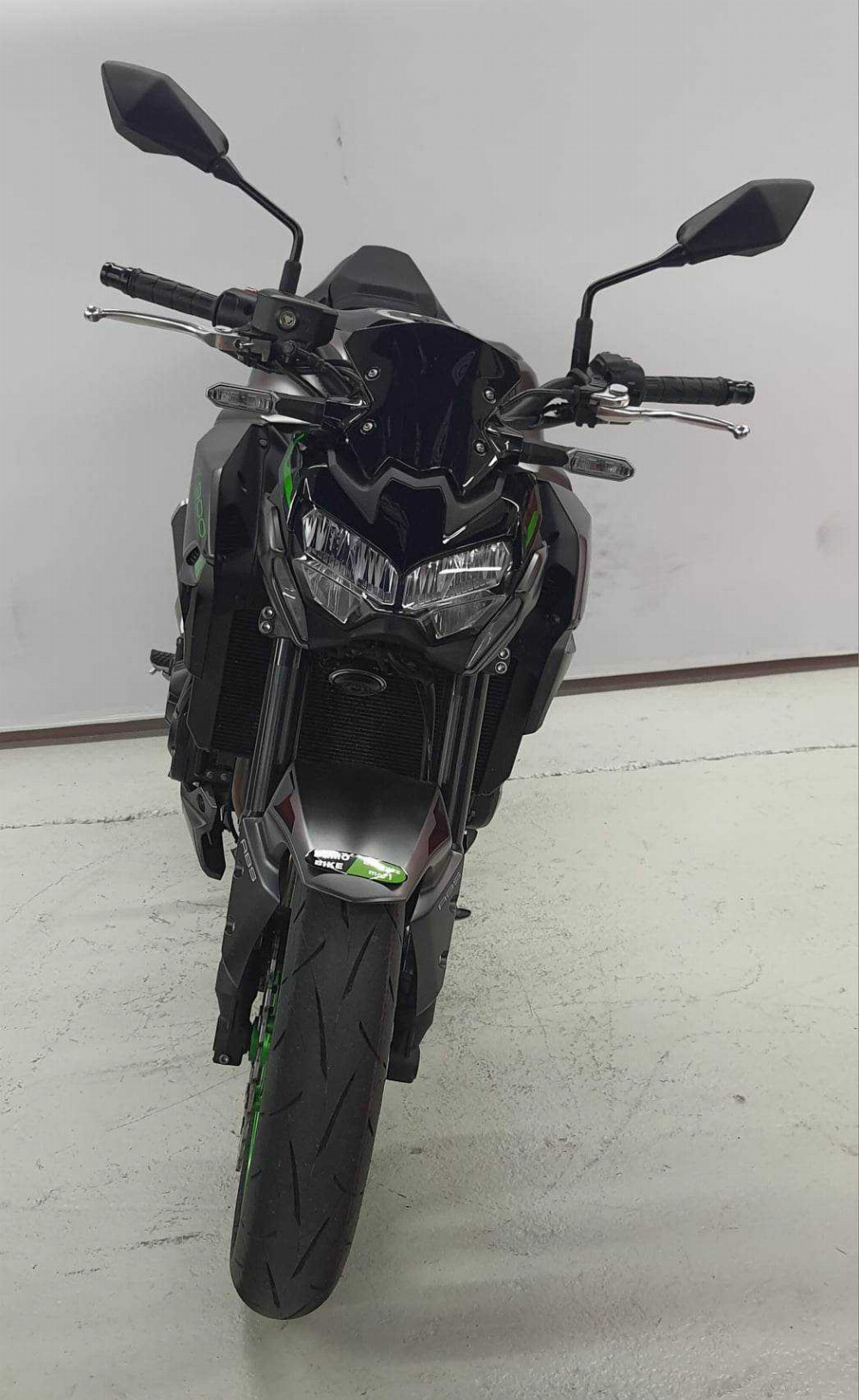 Kawasaki Z 900 2022 vue avant