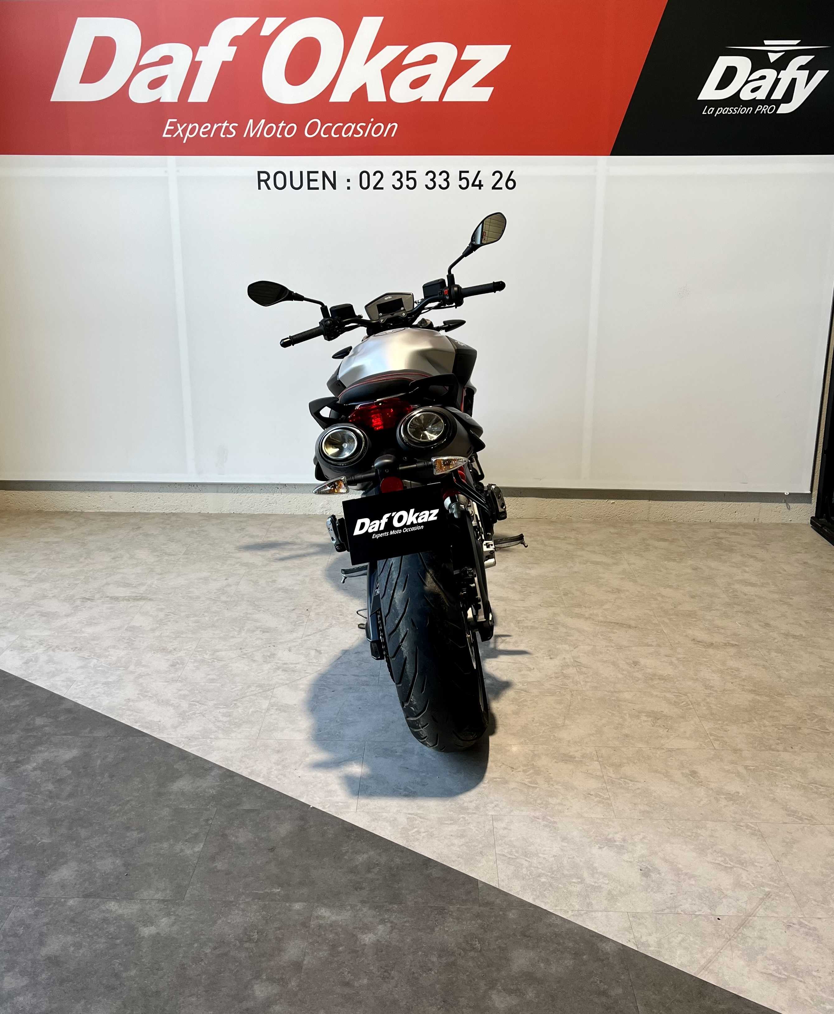 Aprilia Shiver 900 ABS 2020 HD vue arrière