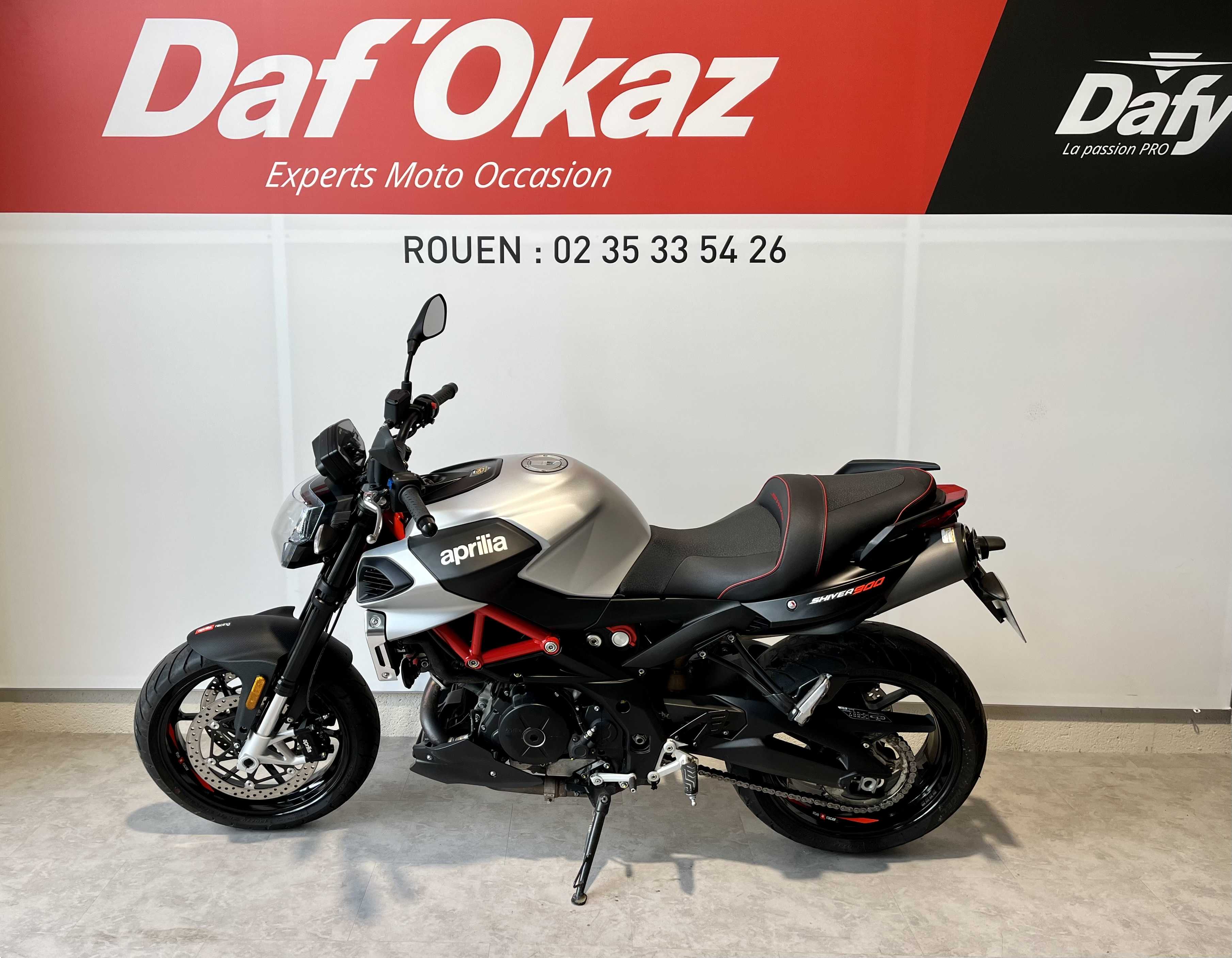 Aprilia Shiver 900 ABS 2020 HD vue gauche