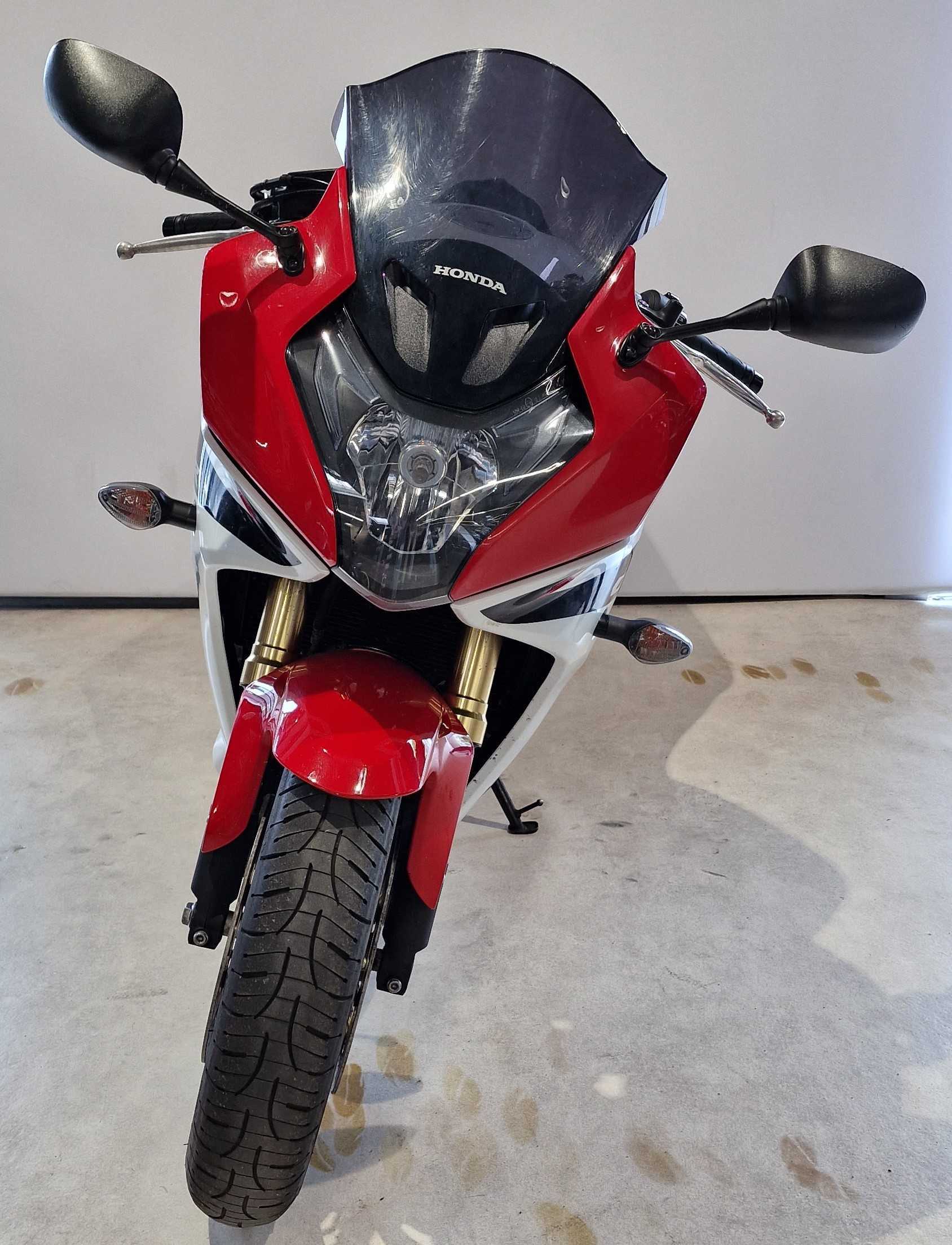 Honda CBR 600 F 2011 HD vue avant