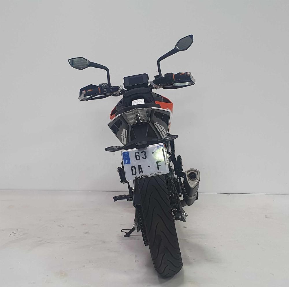 KTM 125 Duke 2020 vue arrière